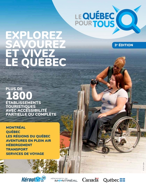 Couverture Brochure Québec pour tous, personne en fauteuil regardant la mer