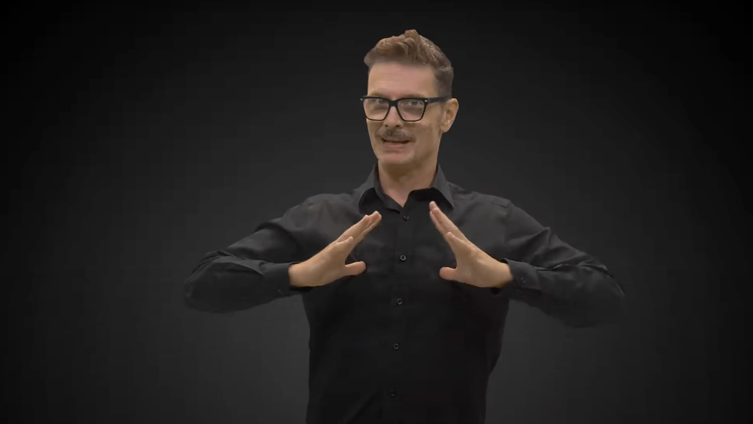 Presentation in Quebec Sign Language (LSQ) by Tourisme Accessible