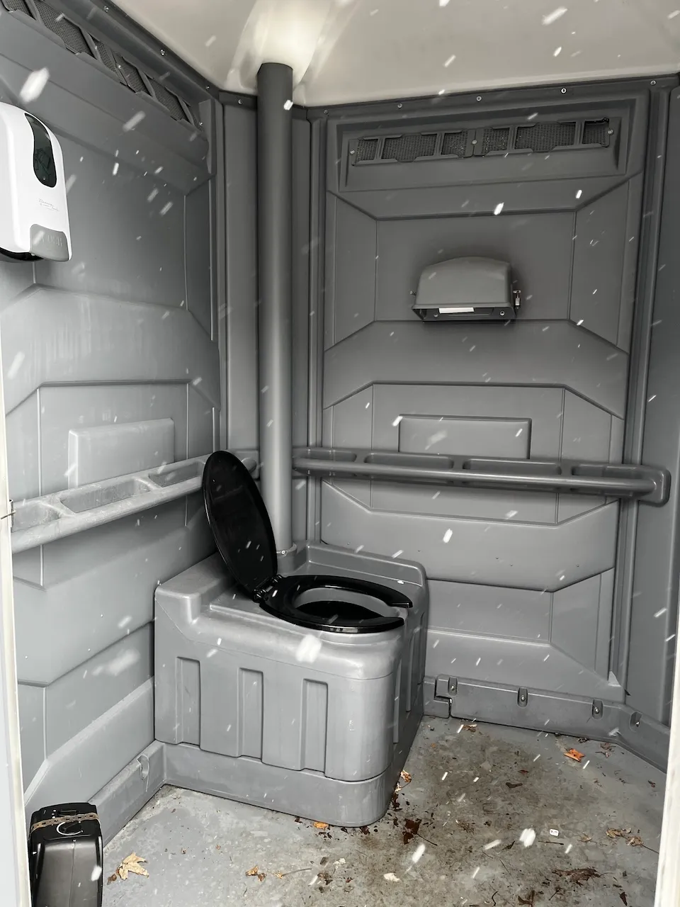 Chemical toilet cabinet - interior