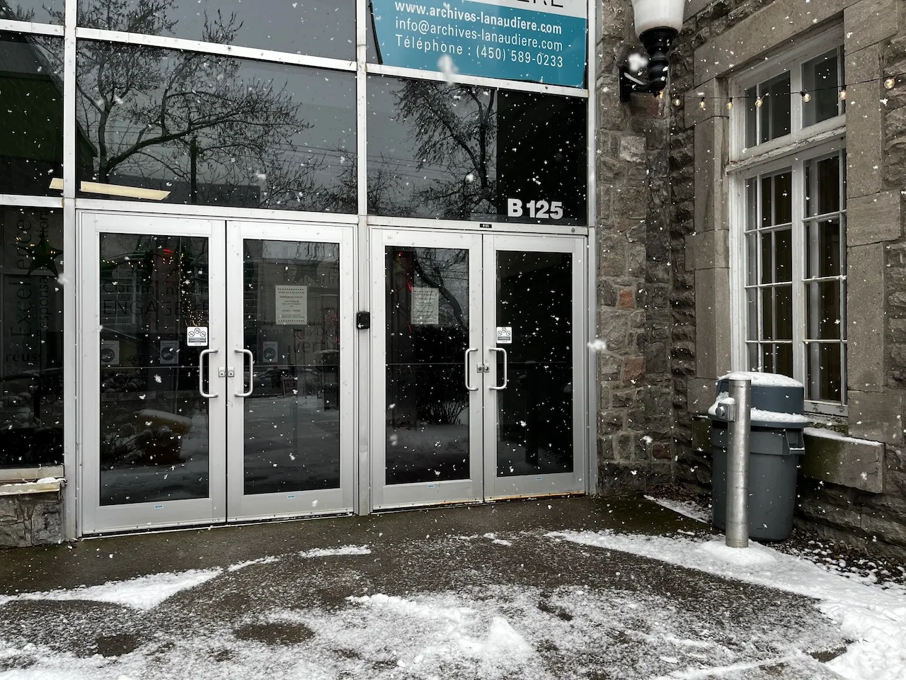 Section - Collège L'Assomption - entrance