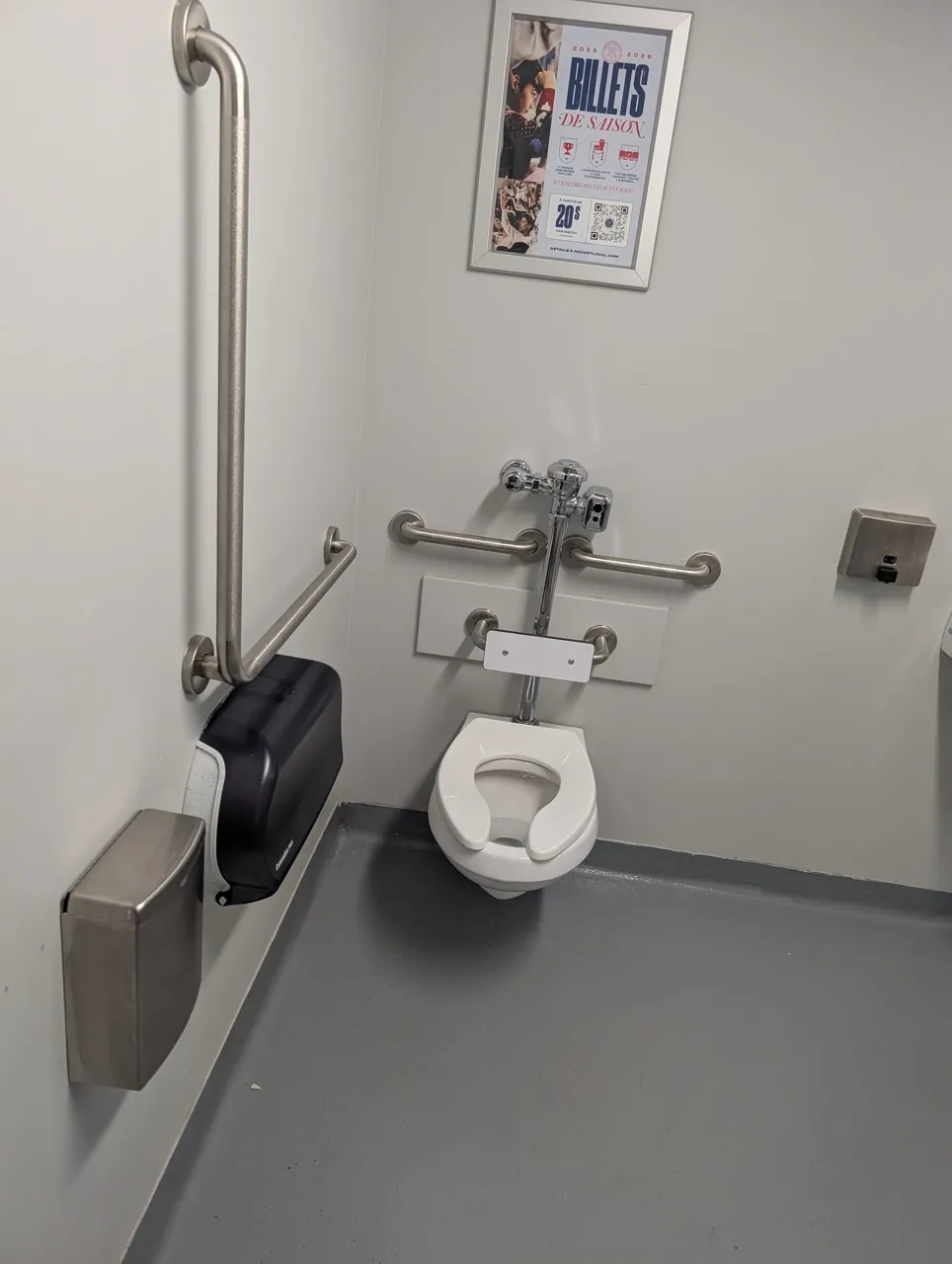 Cuvette - Toilette universelle section 112