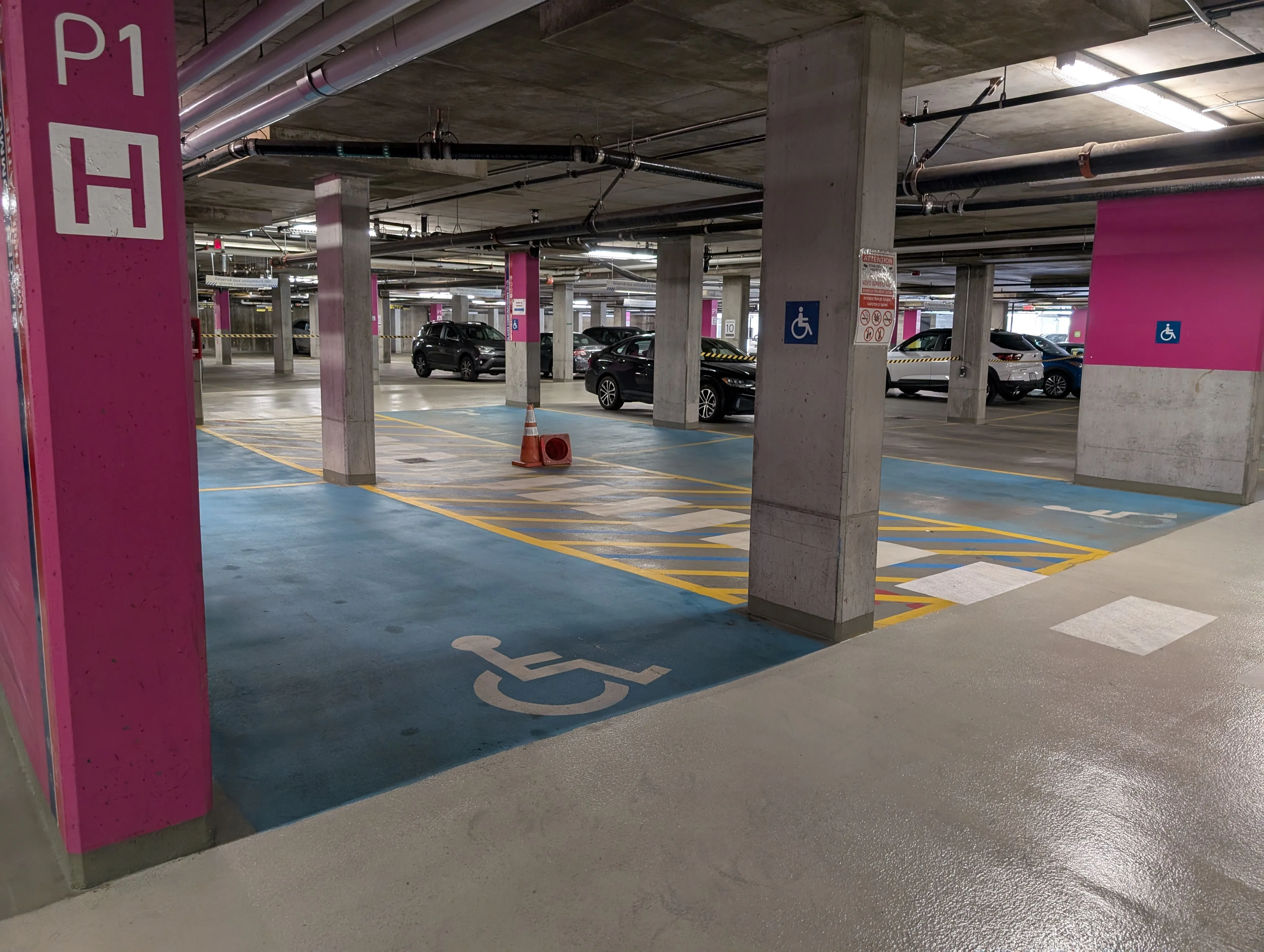 Espaces de stationnement réservés