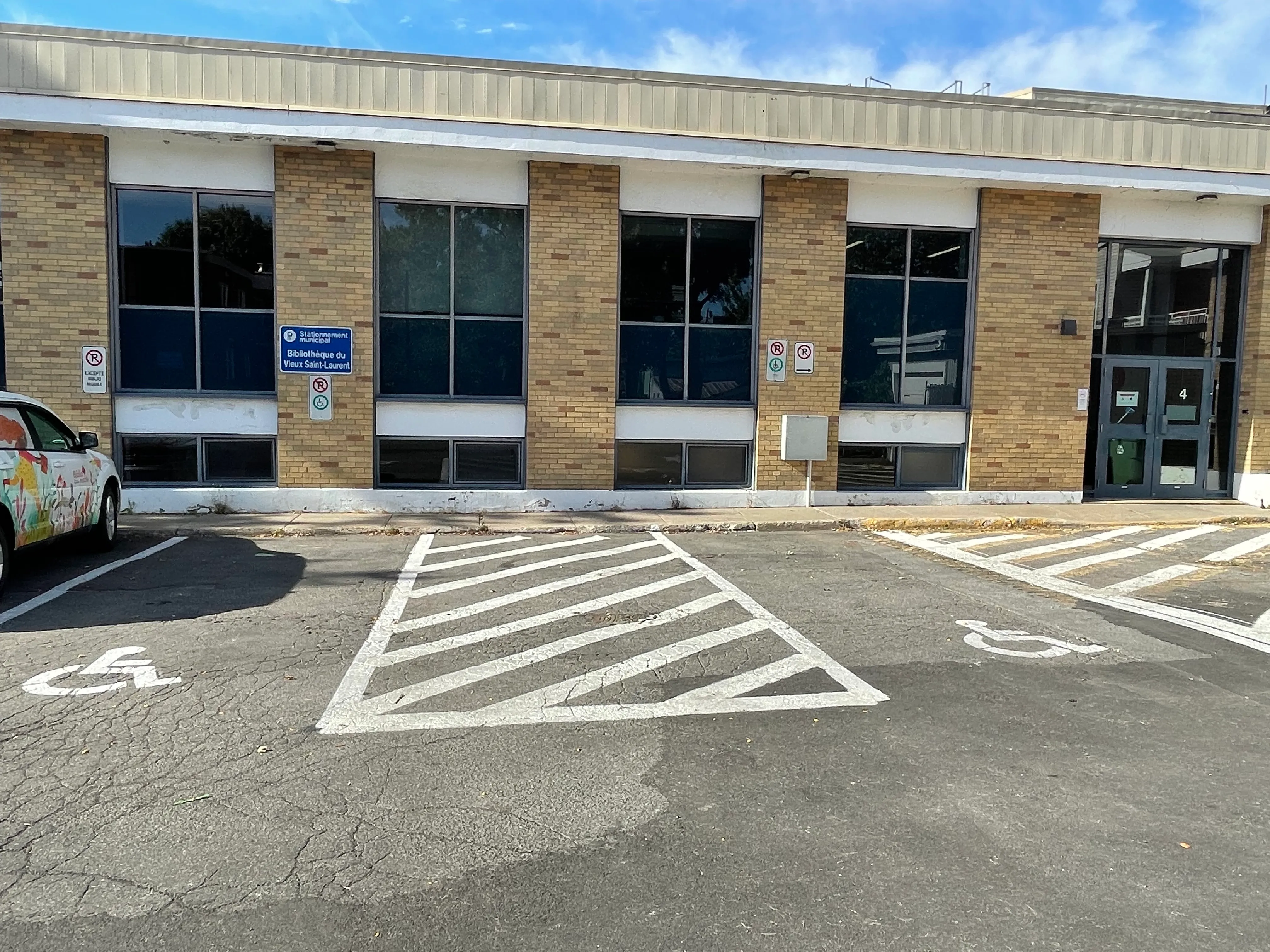 Reserved parking spaces in the rear and an accessible side entrance