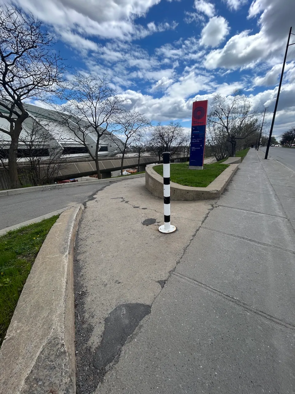 Accès près du P4, rue Sherbrooke
