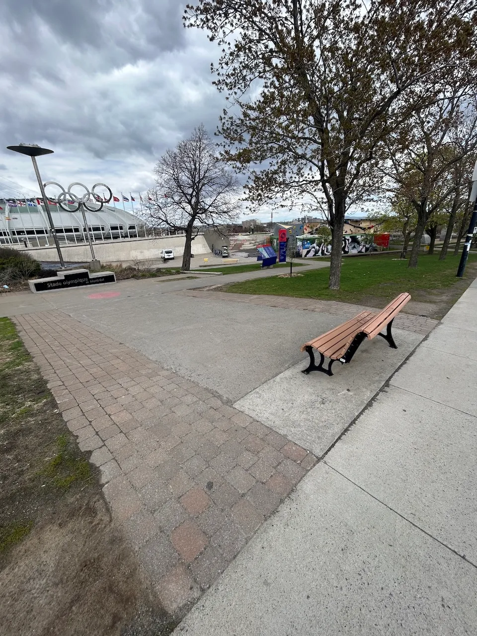 Accès près de l'intersection du boulevard Pie-IX et de la rue Sherbrooke