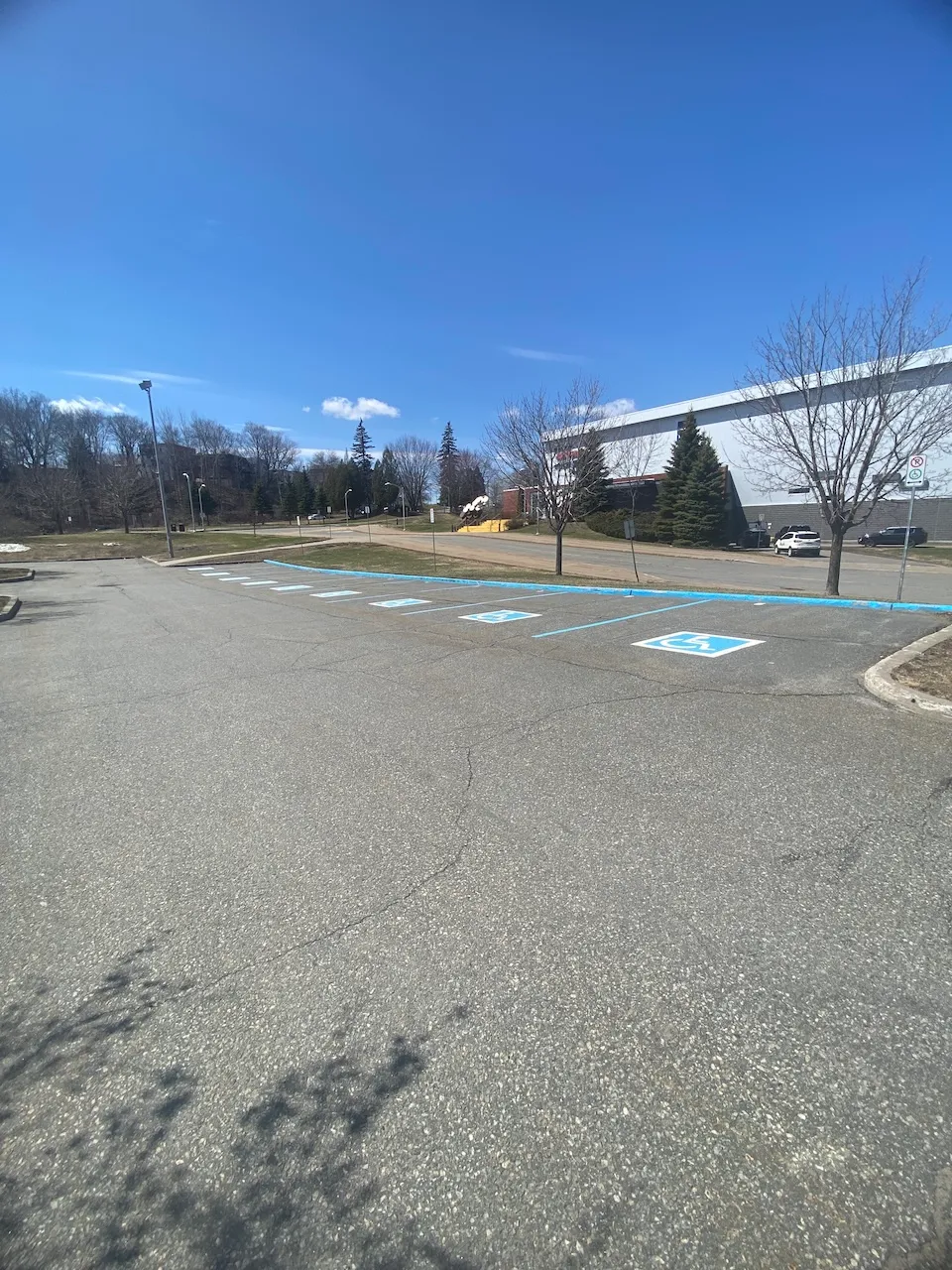 Espaces de stationnement réservés