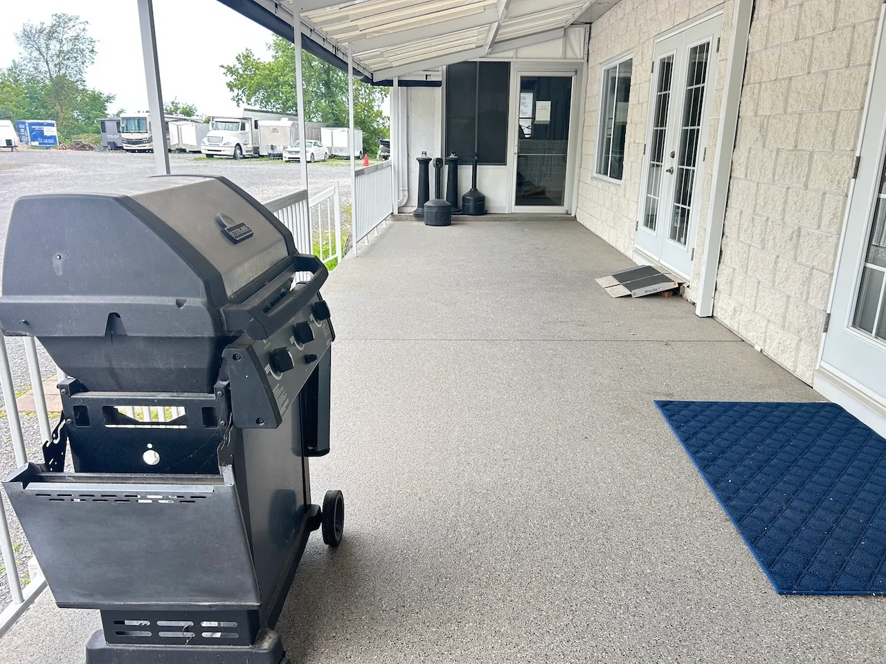 Balcony with BBQ at the Clubhouse