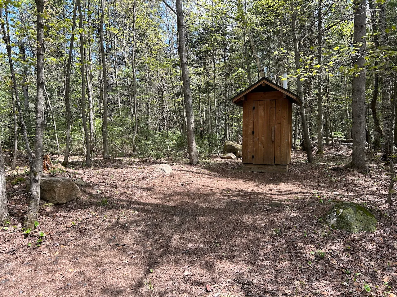 Dry toilet near the Amigo rest stop