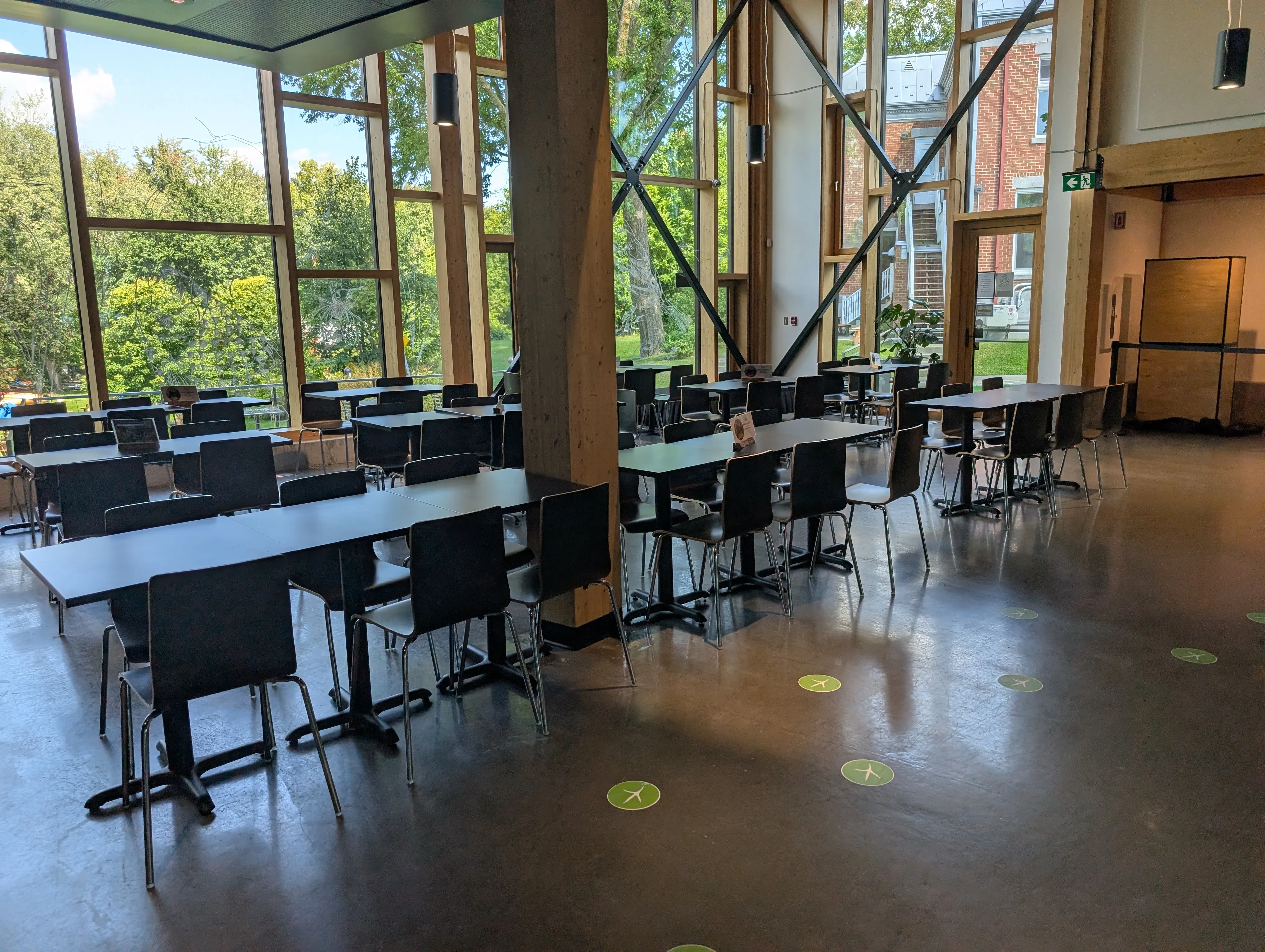 Archipelago Café - Dining Area