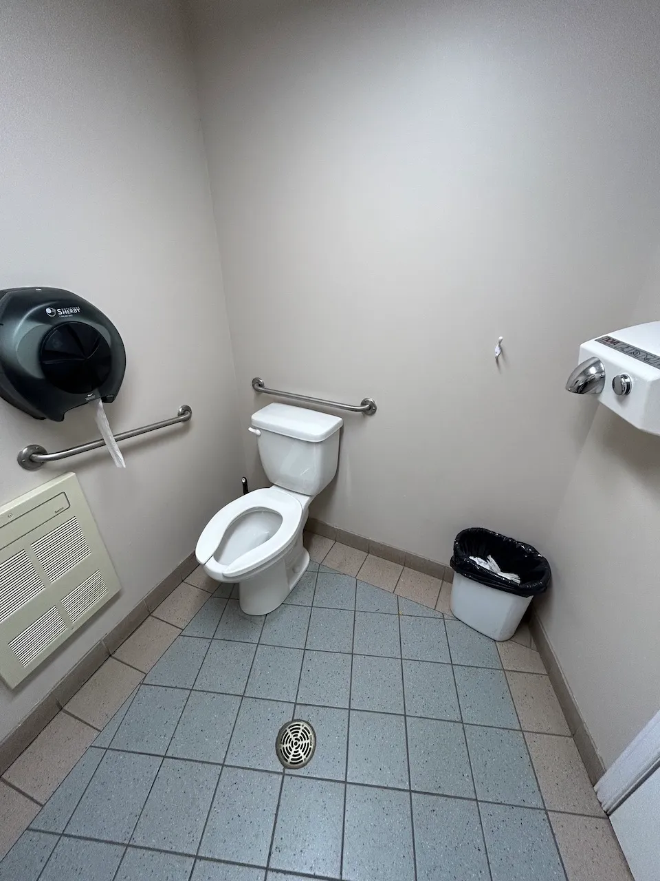Reception building - Restroom