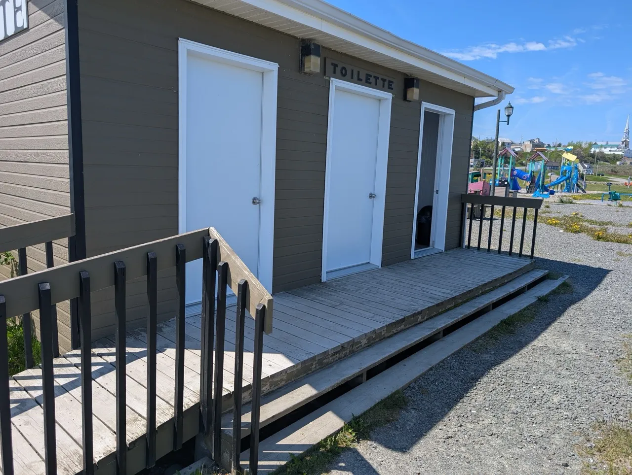 Bâtiment des toilettes