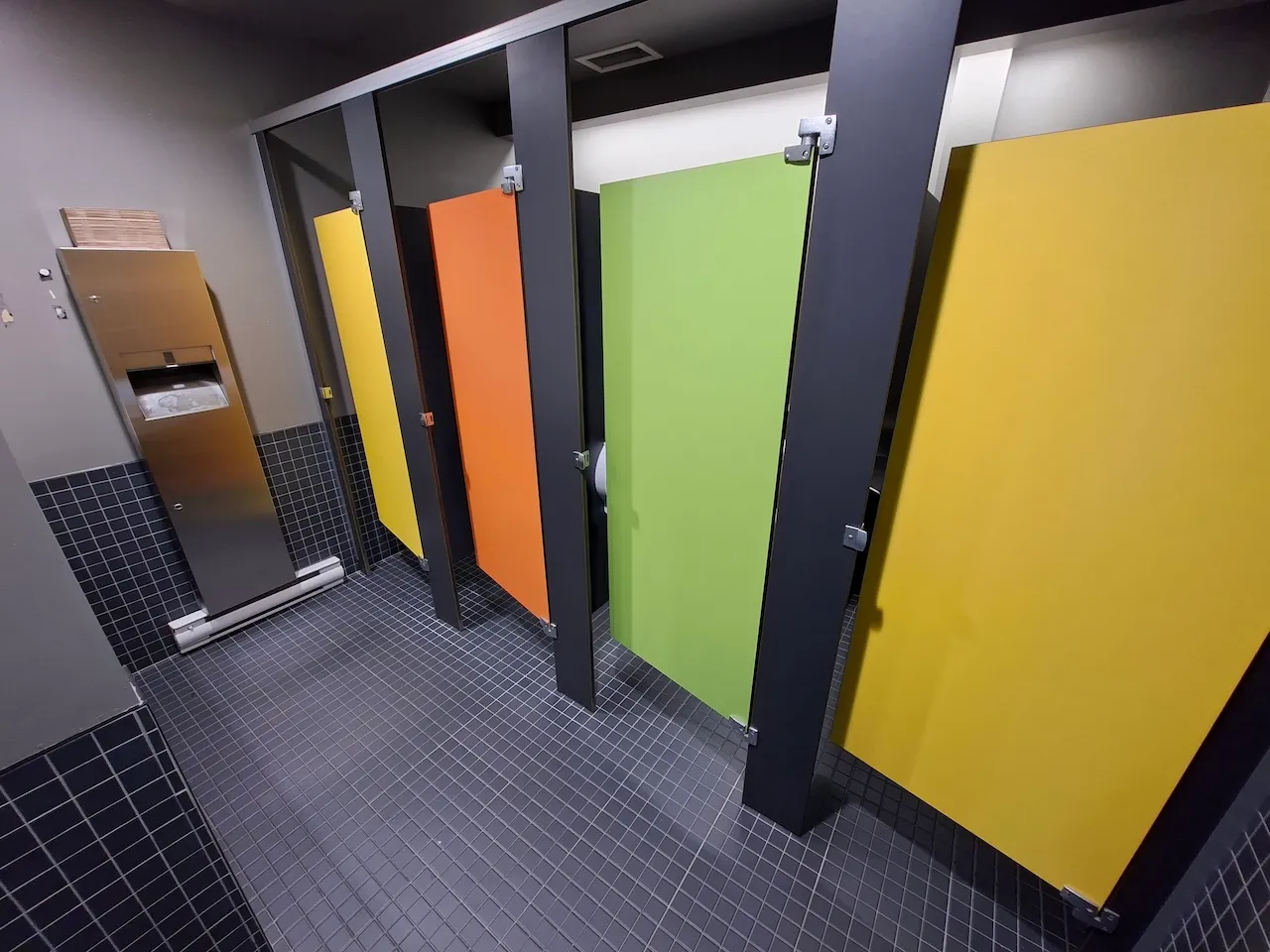 Floor 1 - Washrooms - Women