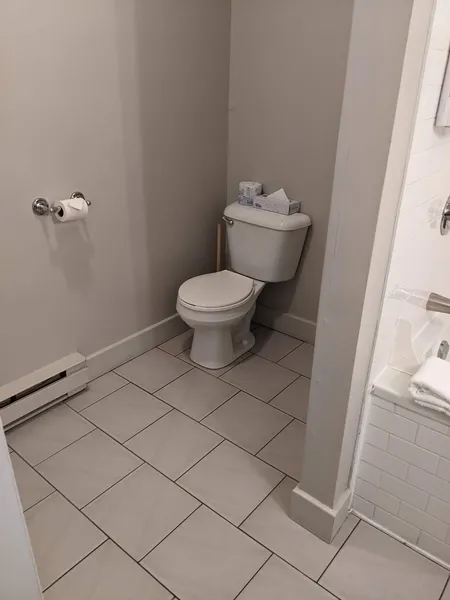 Chambre 314 : Salle de bain
