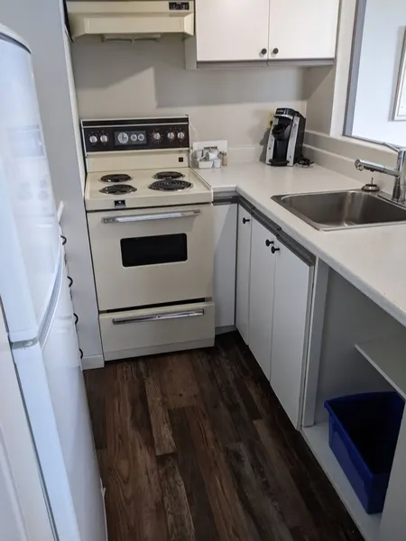 Chambre 314 : cuisinette