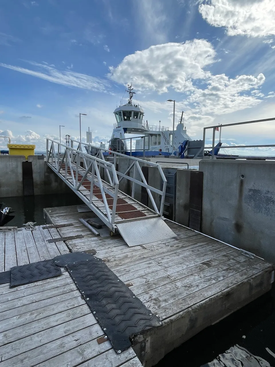 Archipel Relief Boat - Gangway