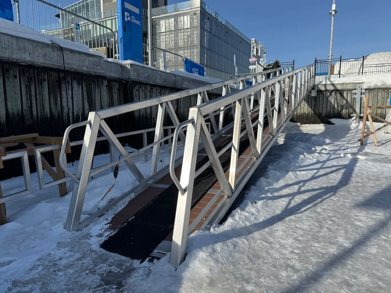 Rampe d'accès vers la zone de pêche