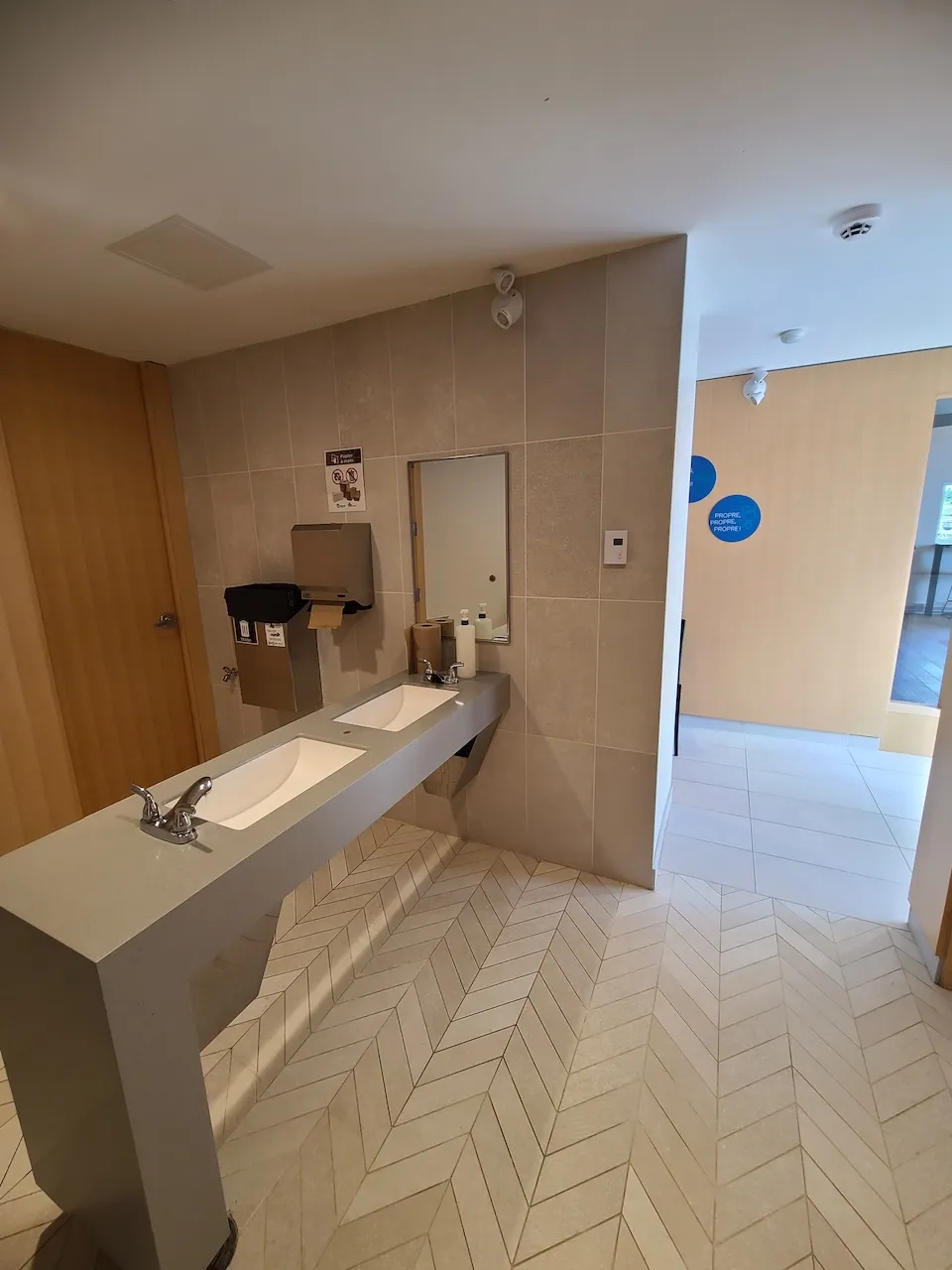 Salle de toilettes
