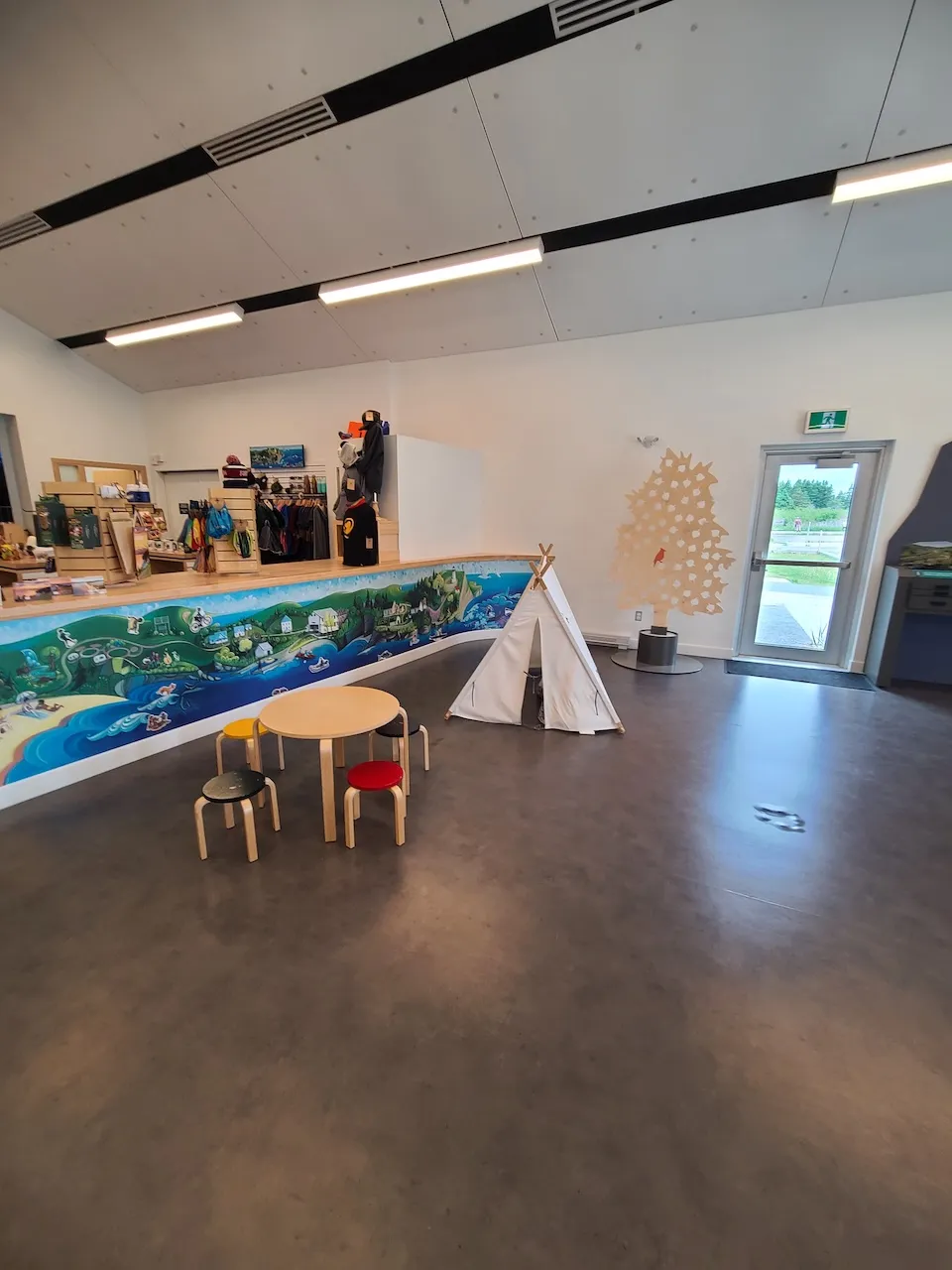 Salle d'exposition et boutique
