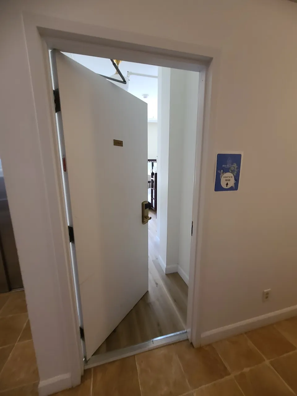Entrance to the rooms