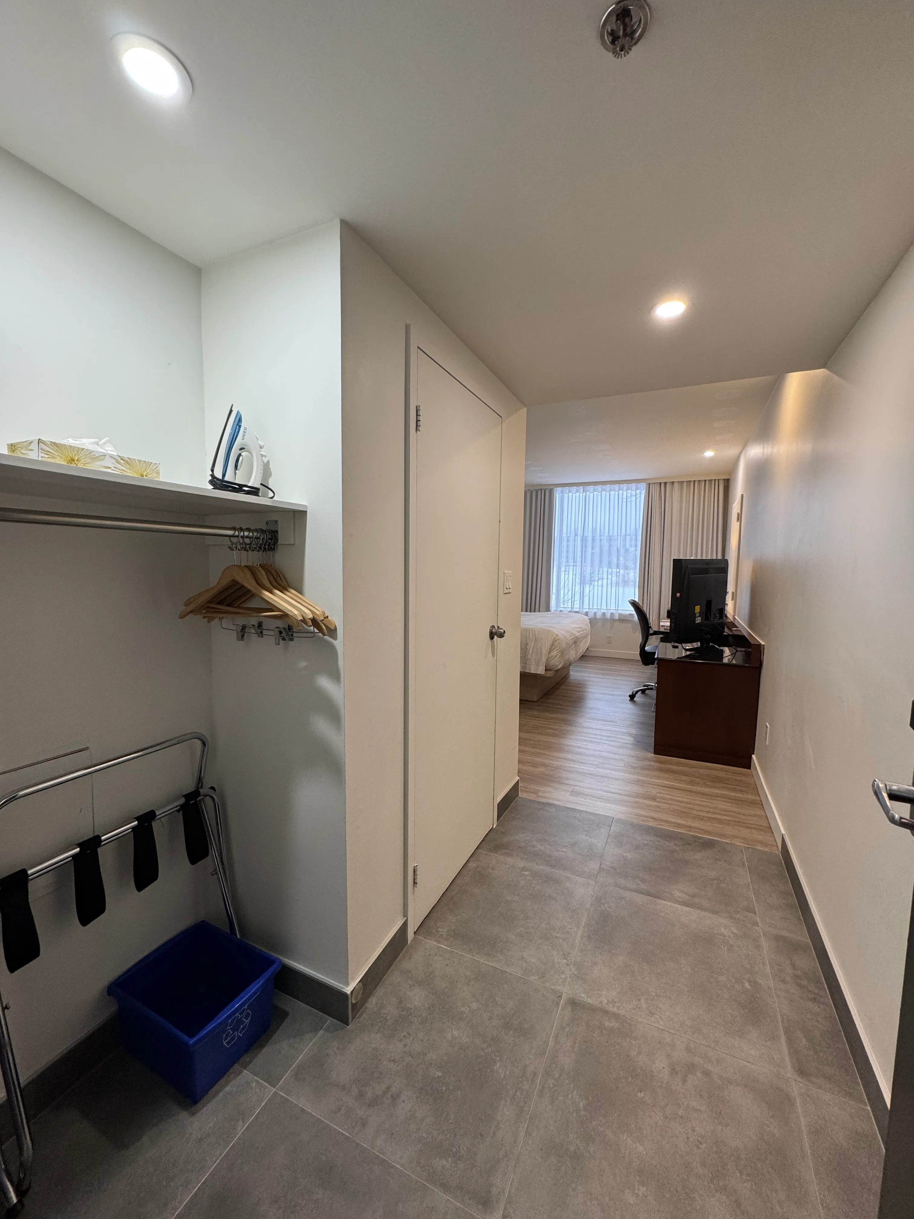 Chambre #125 - Entrée