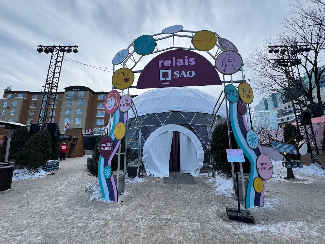 Relais SAQ - La Place