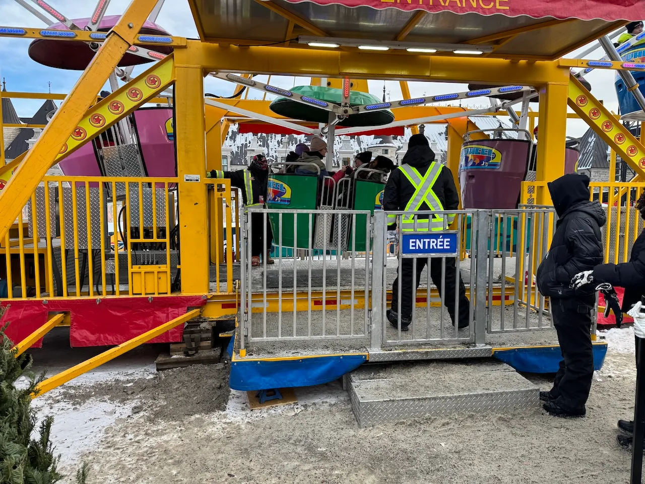 Accès à la grande roue - La Place