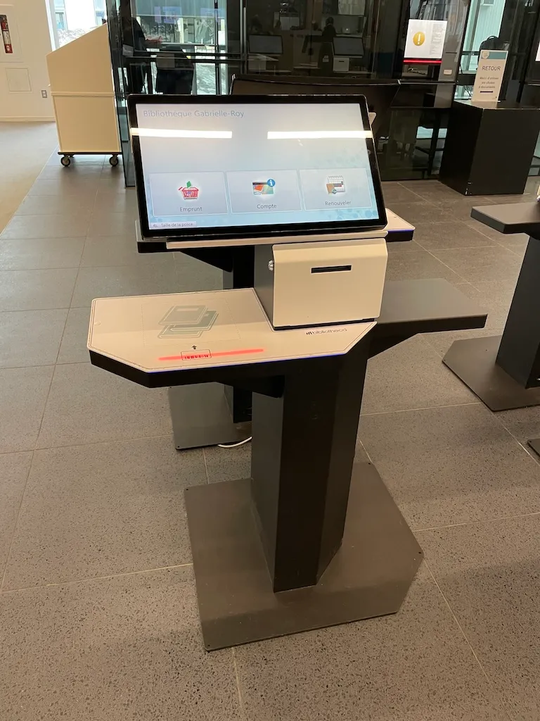 Poste de prêt de documents