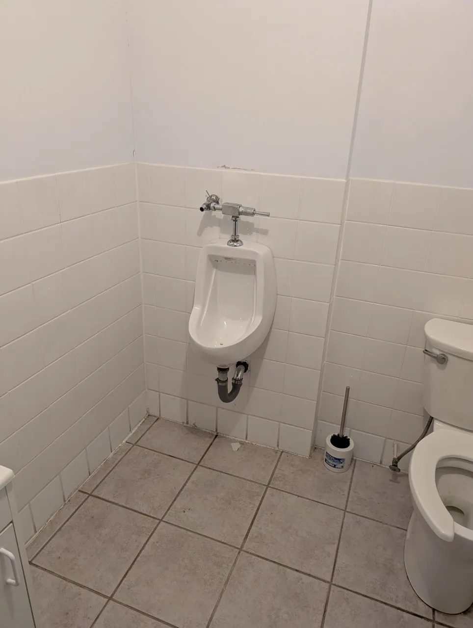 Urinoir de la salle de toilette