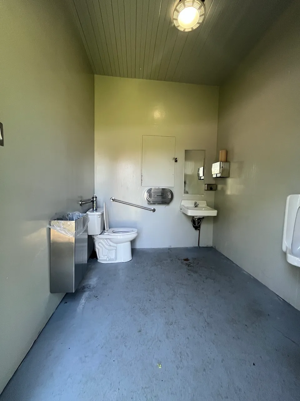 Restroom - Emblem Park