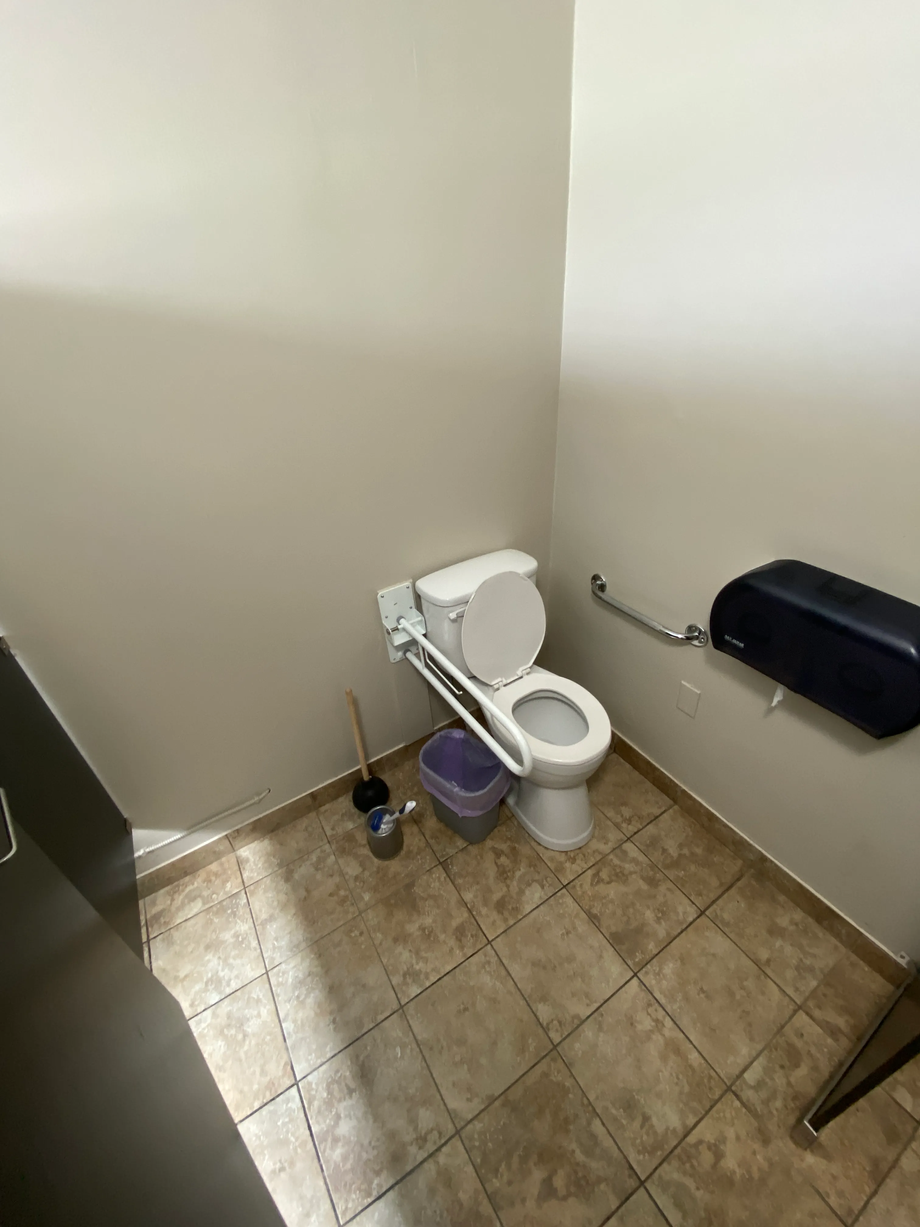 Cabine de toilette accessible