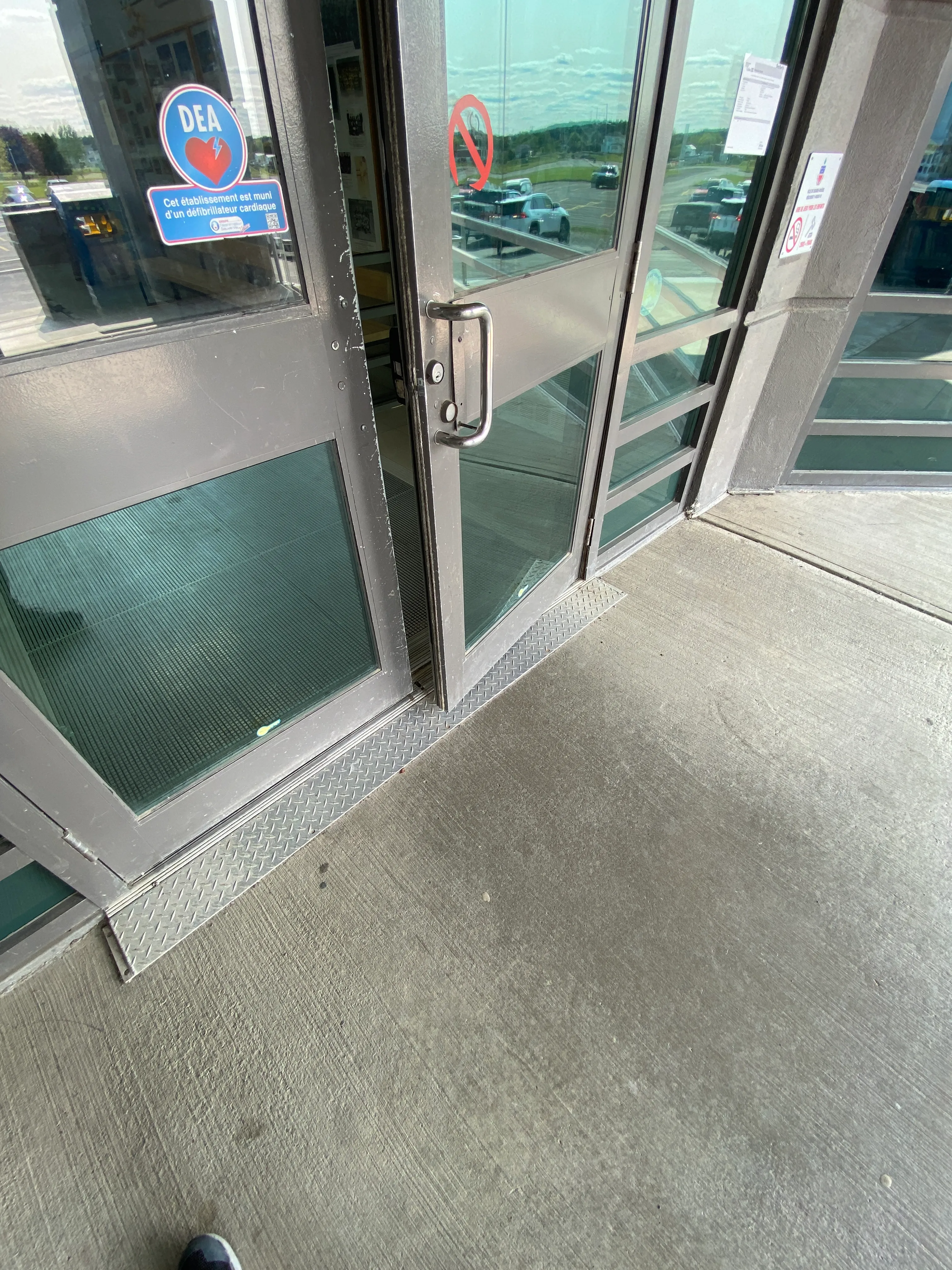 Porte d'entrée principale