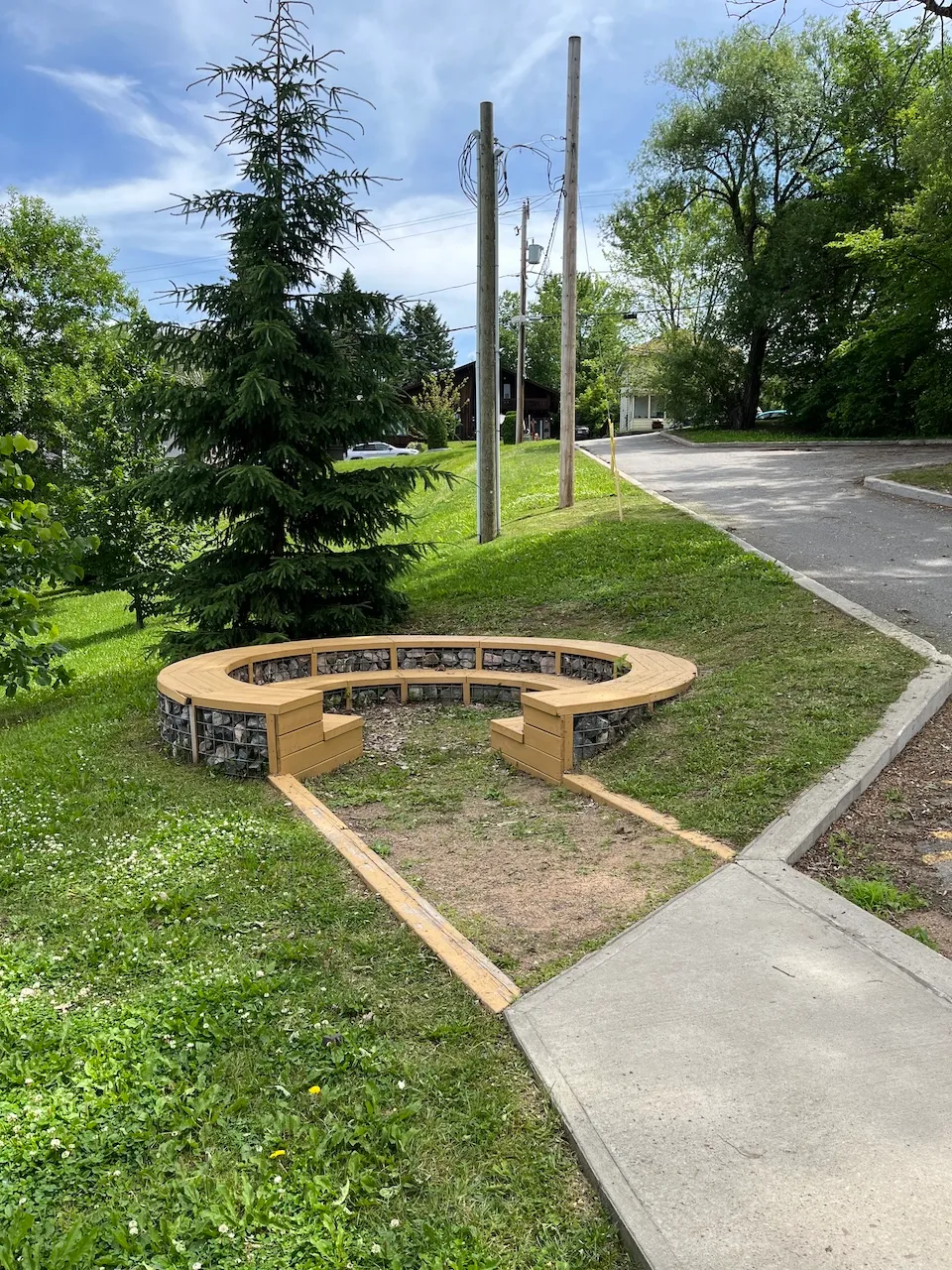 Rest Area - Meet-and-Greet Corner