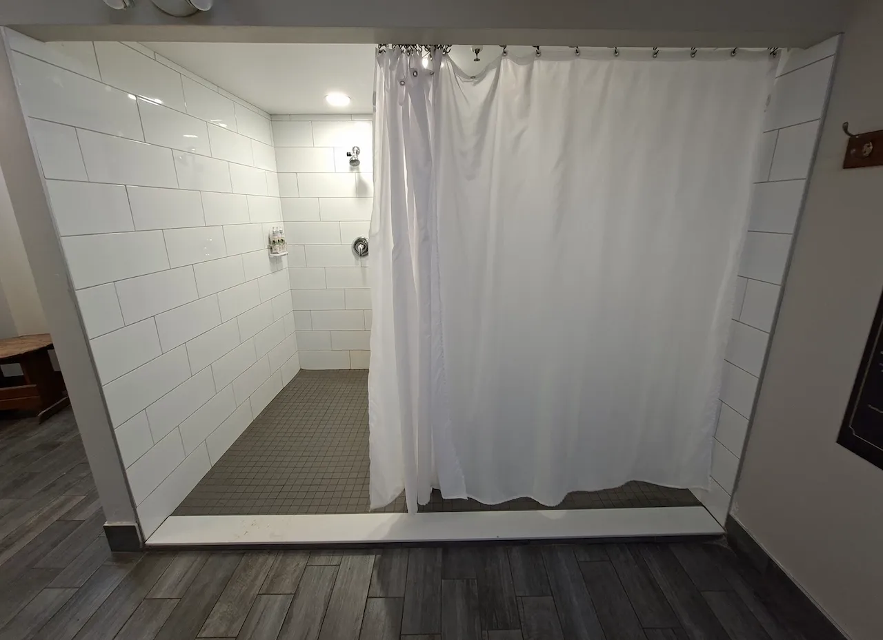 Services et activités - Vestiaire - Hommes
