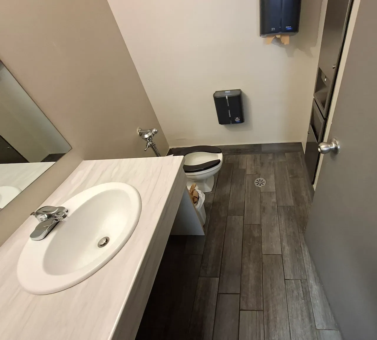 Services et activités - Vestiaire - Hommes