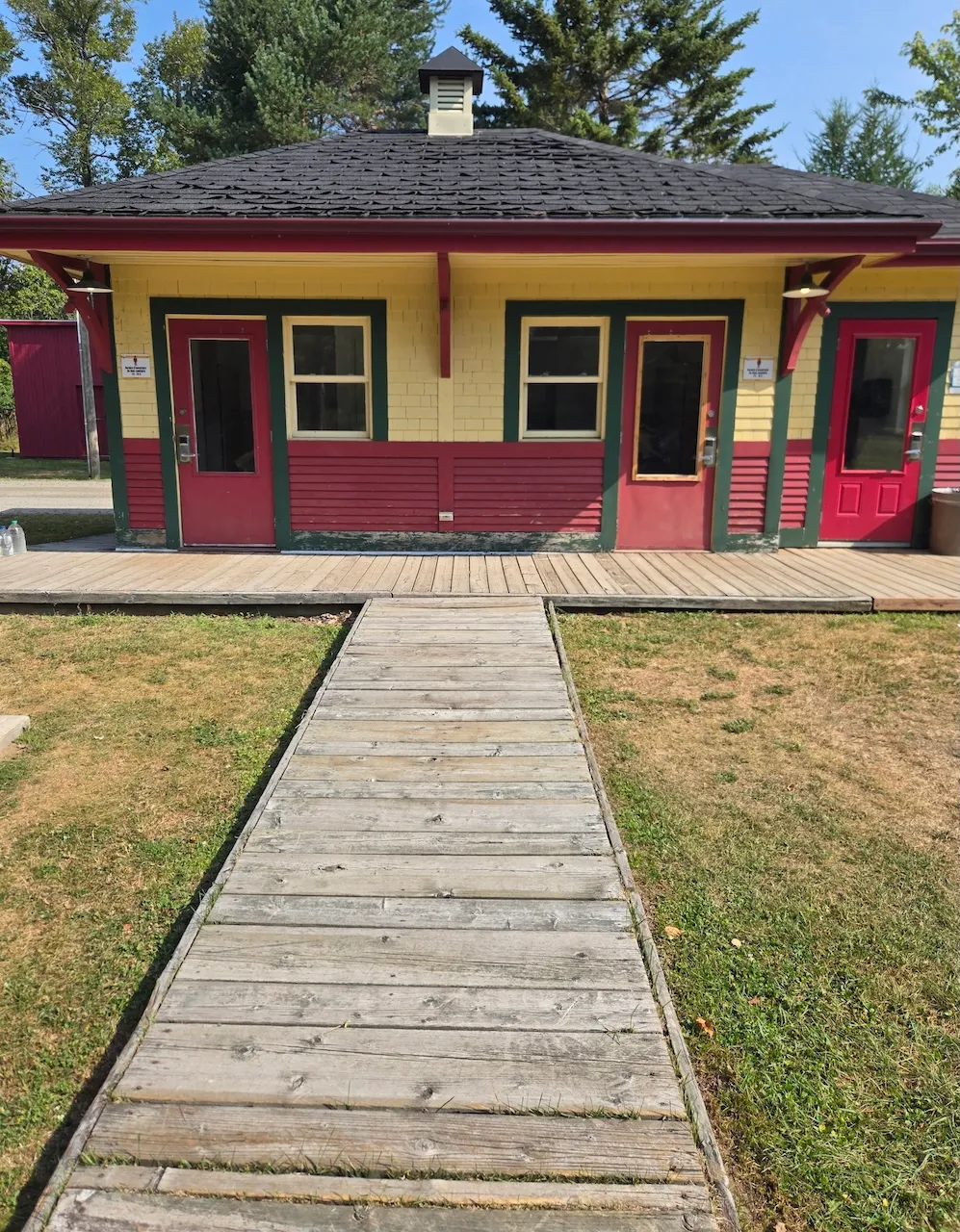 Outdoor entrance to the sanitary block