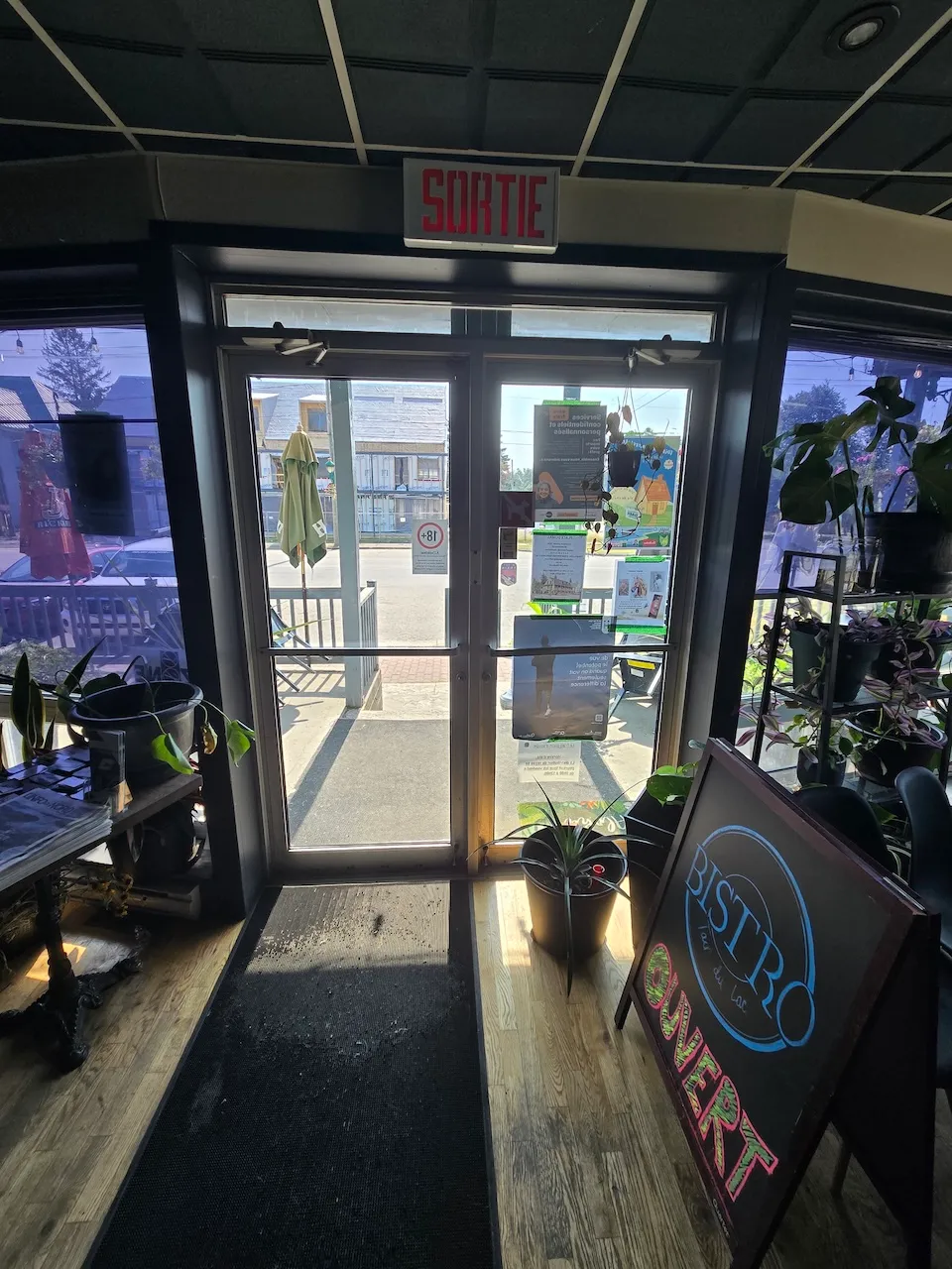 Porte de l'entrée principale