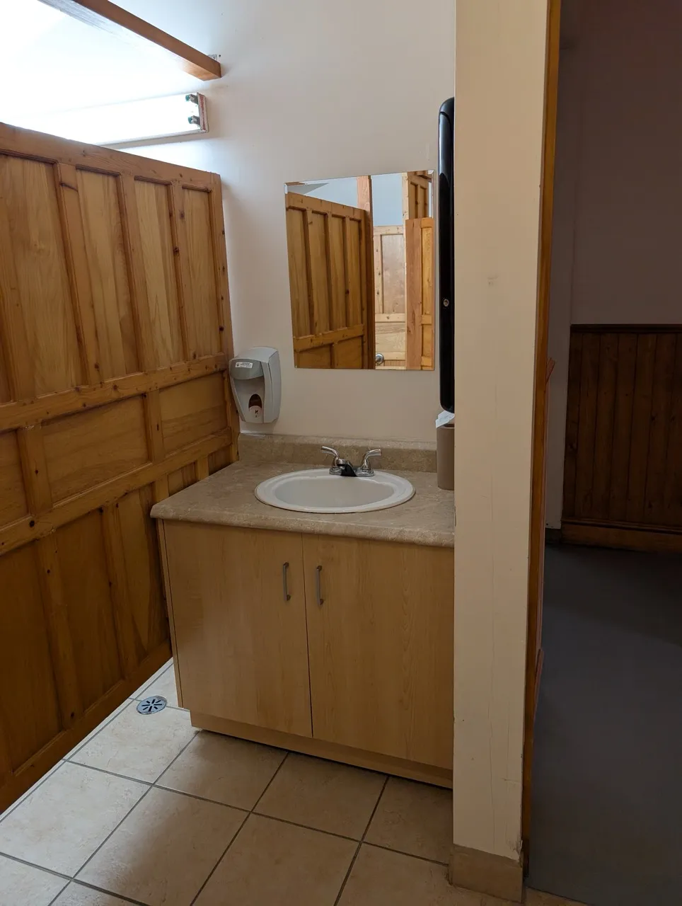 Lavabo de la toilette du Barachois