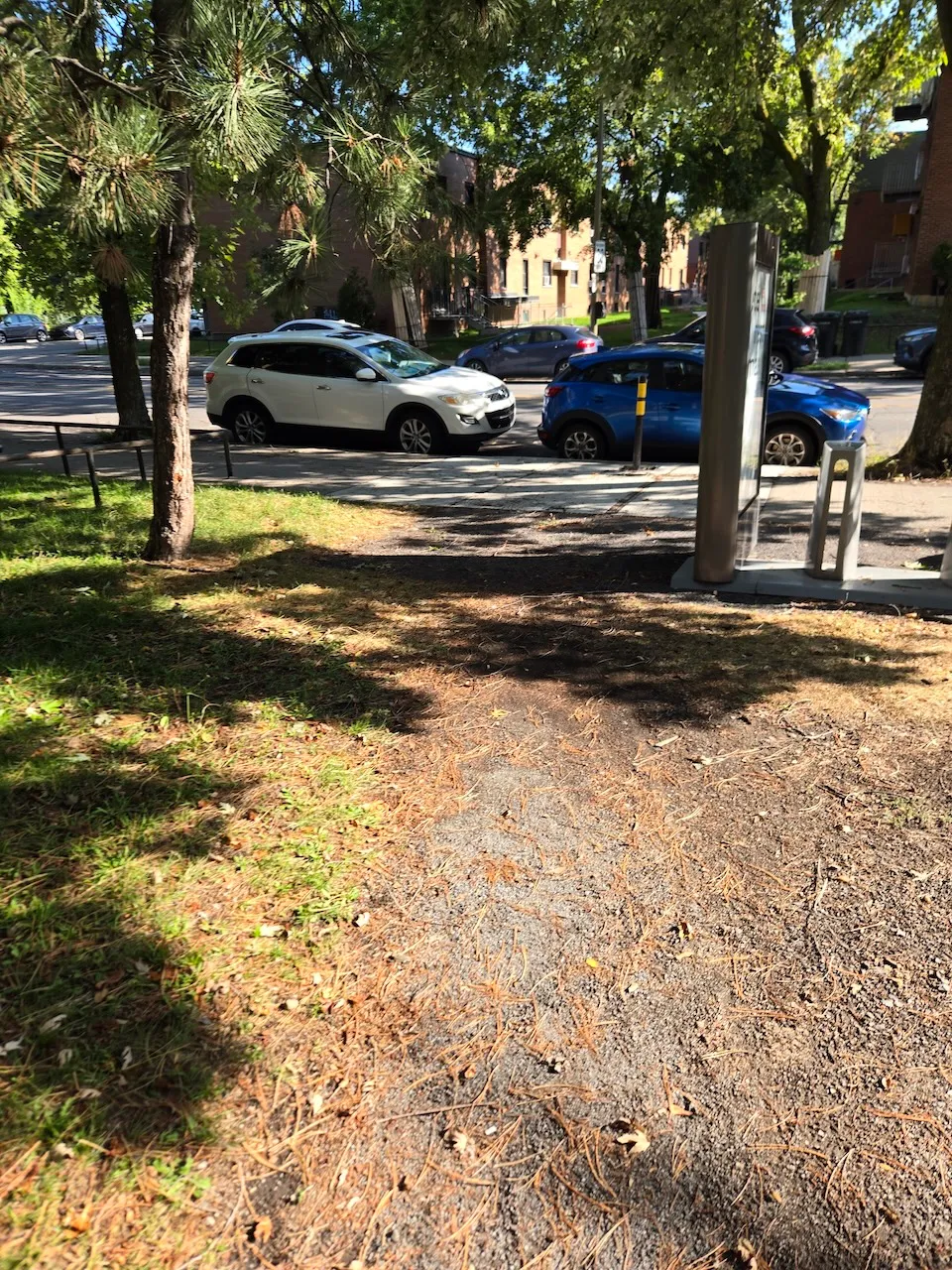 Encan park's entrance