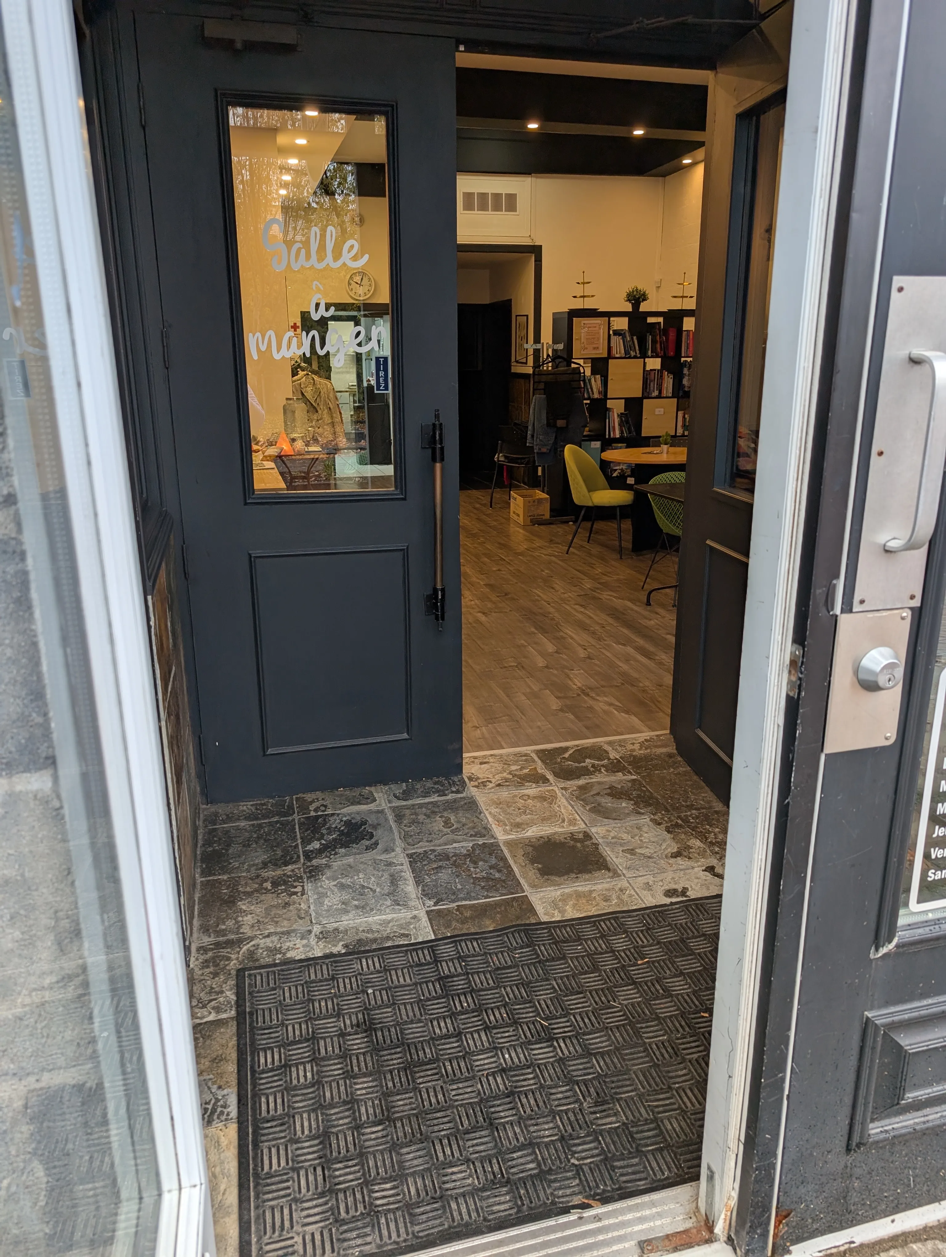 Entrée et vestibule