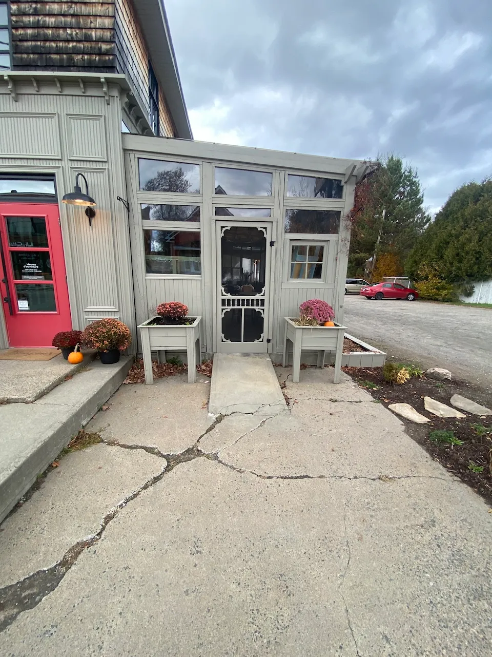 Entrée extérieure (verrière)