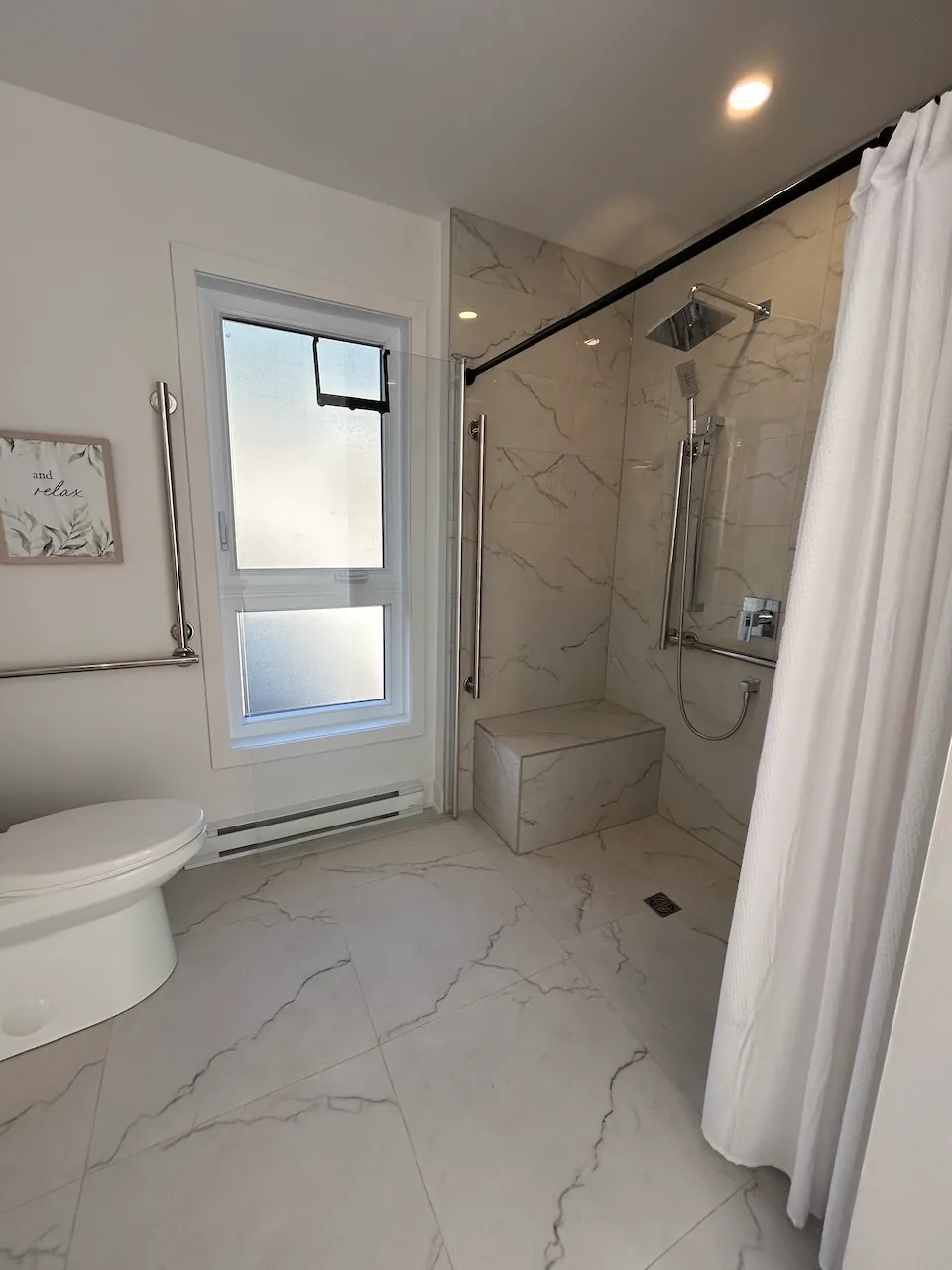 Salle de bain (1er étage)