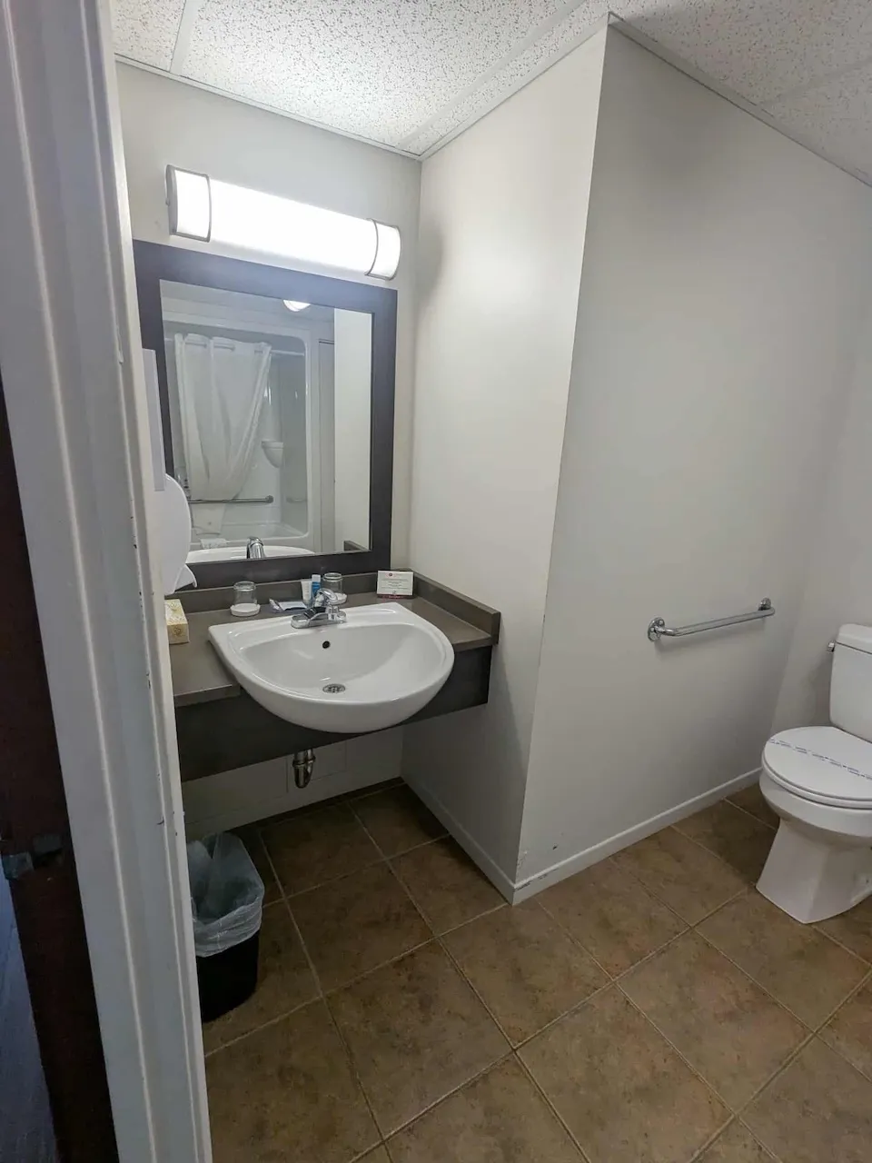 Salle de bain - chambre 120