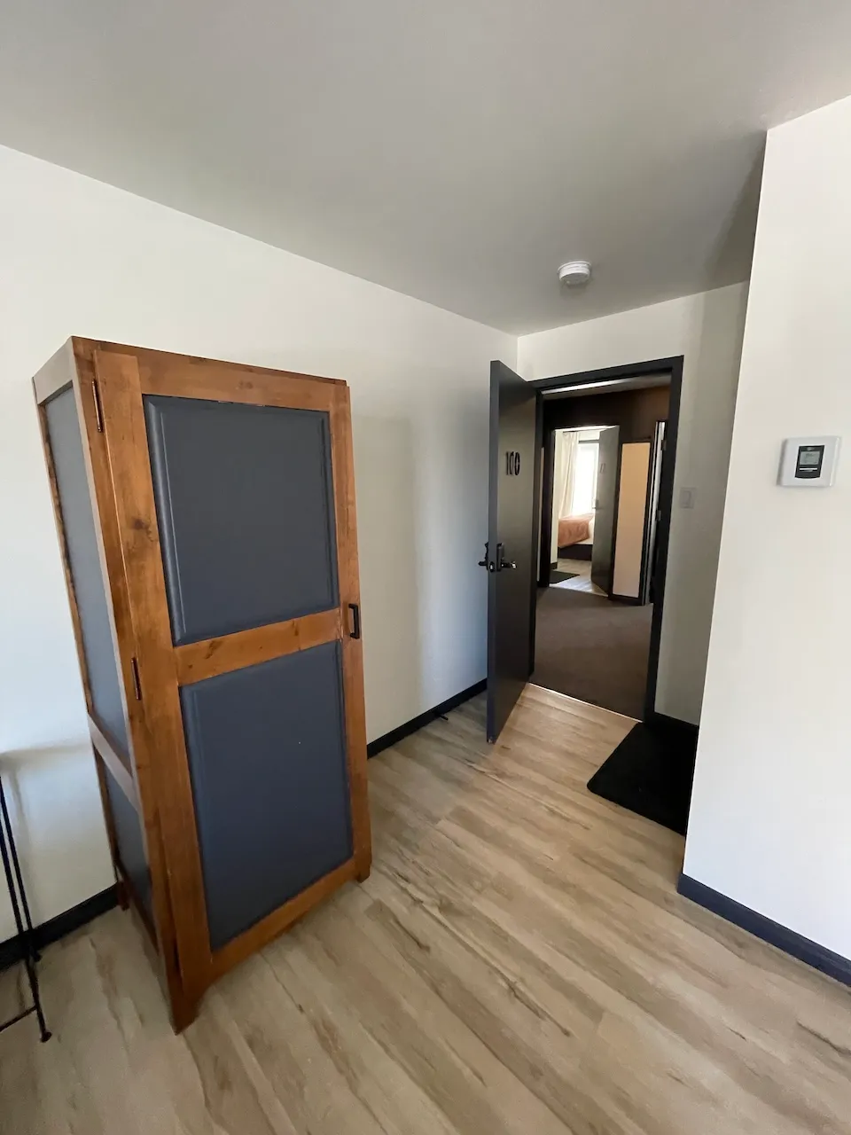 Chambre #10 - Entrée