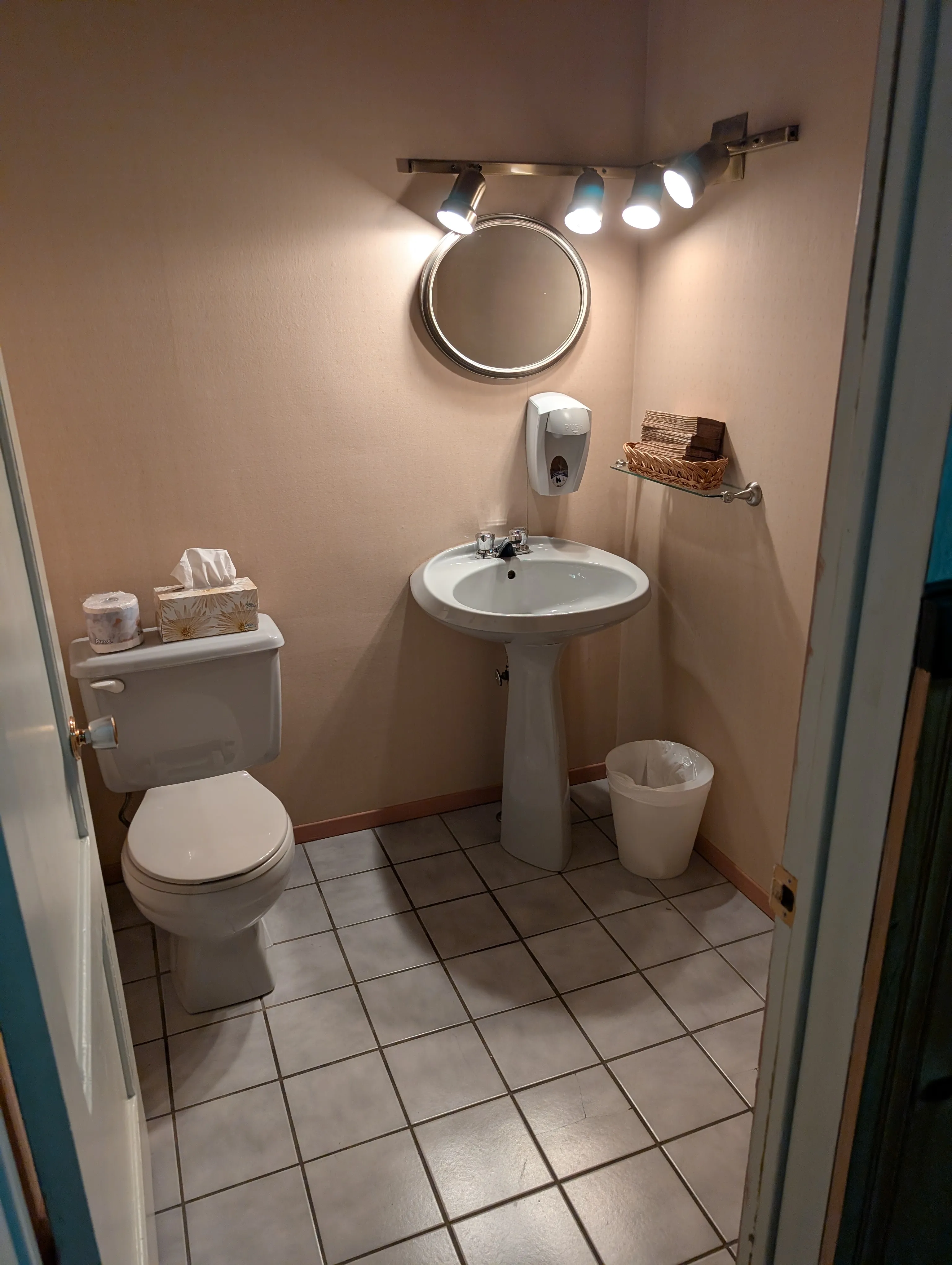 Universal restroom