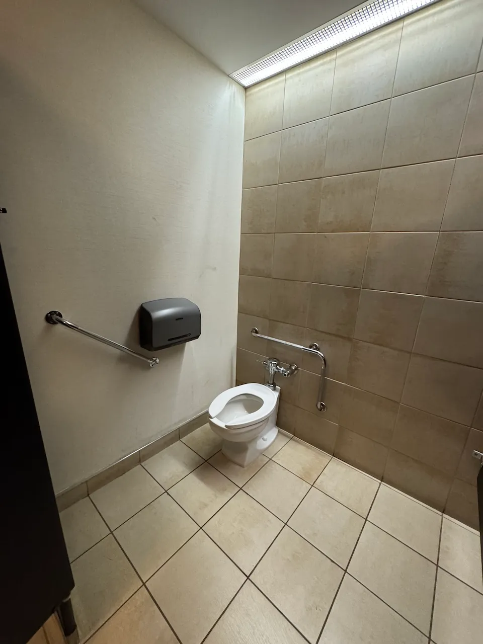 Restroom, 3rd floor - Cabin
