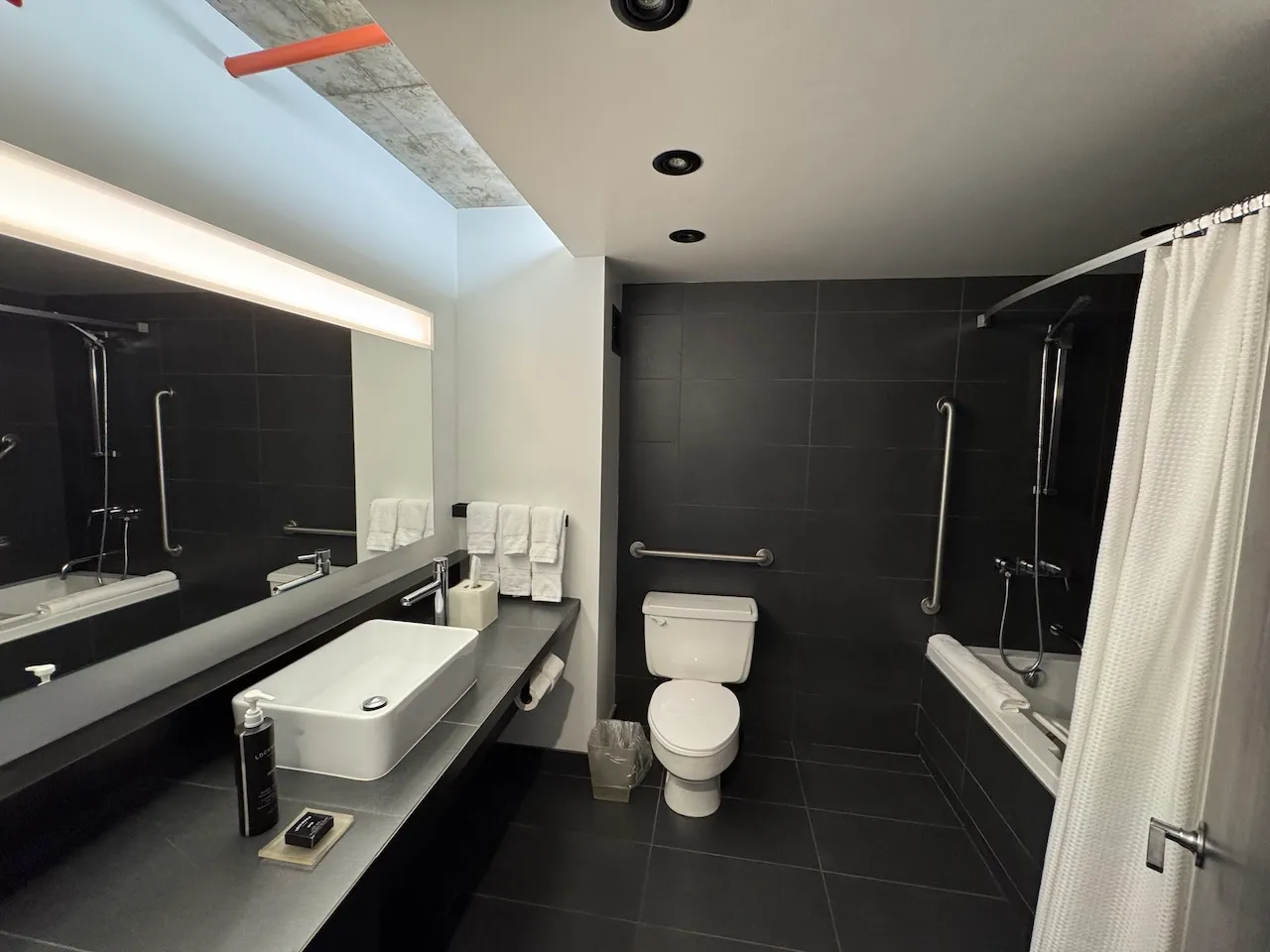 Room #1103 - Bathroom