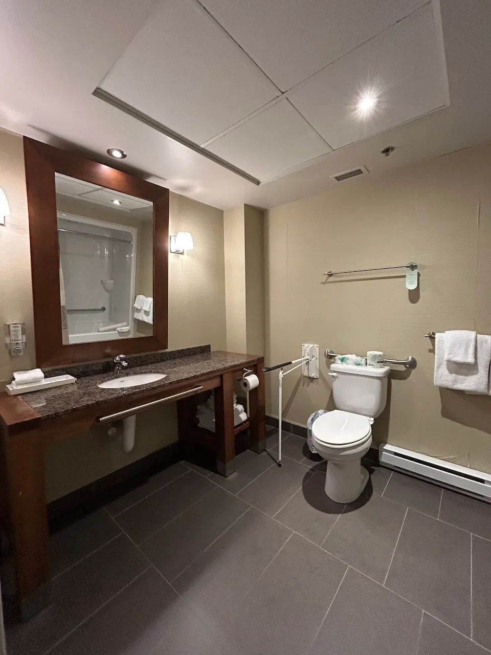 Room 201-301-401-501 - Bathroom