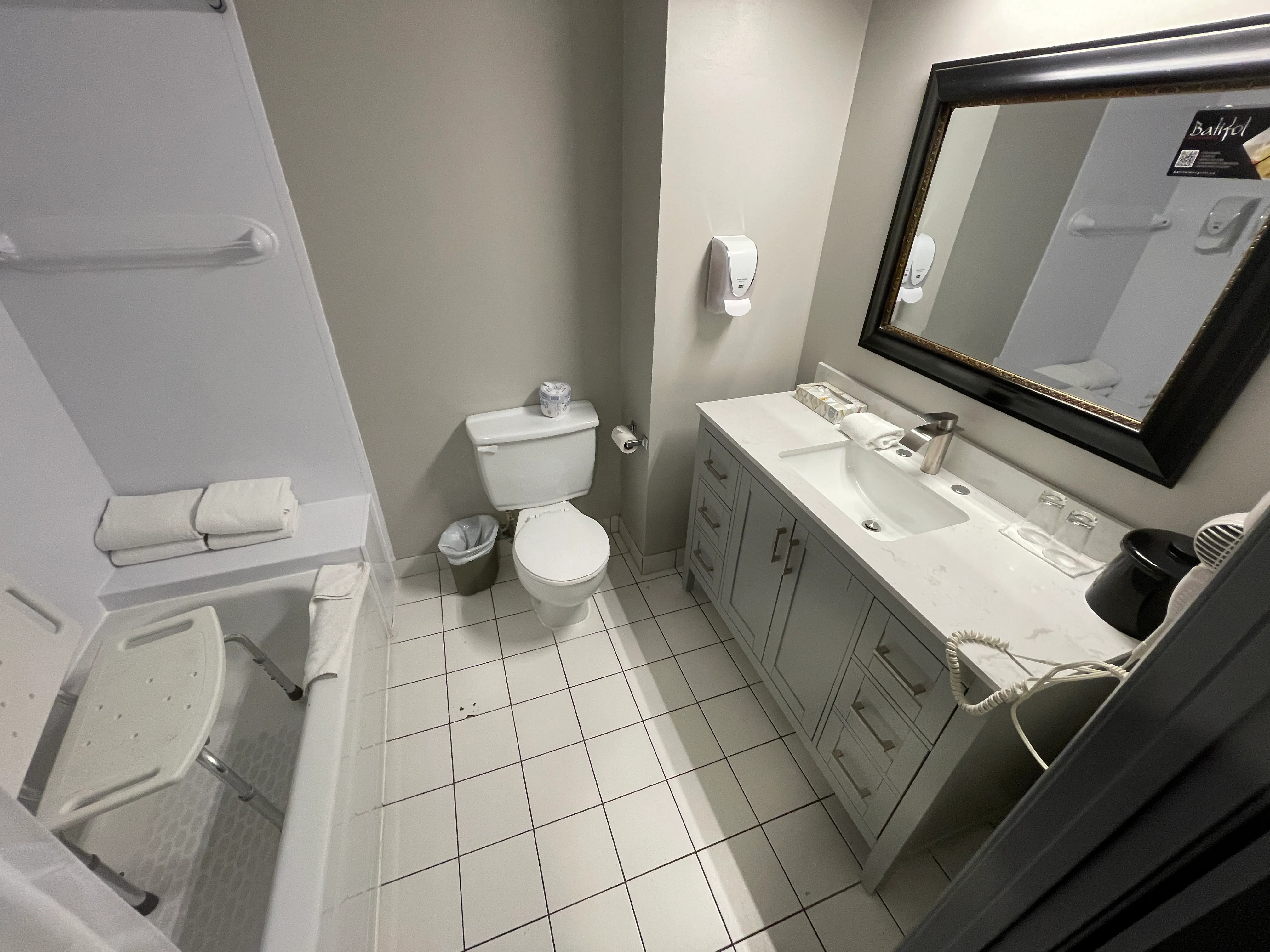 Room #202 - Bathroom