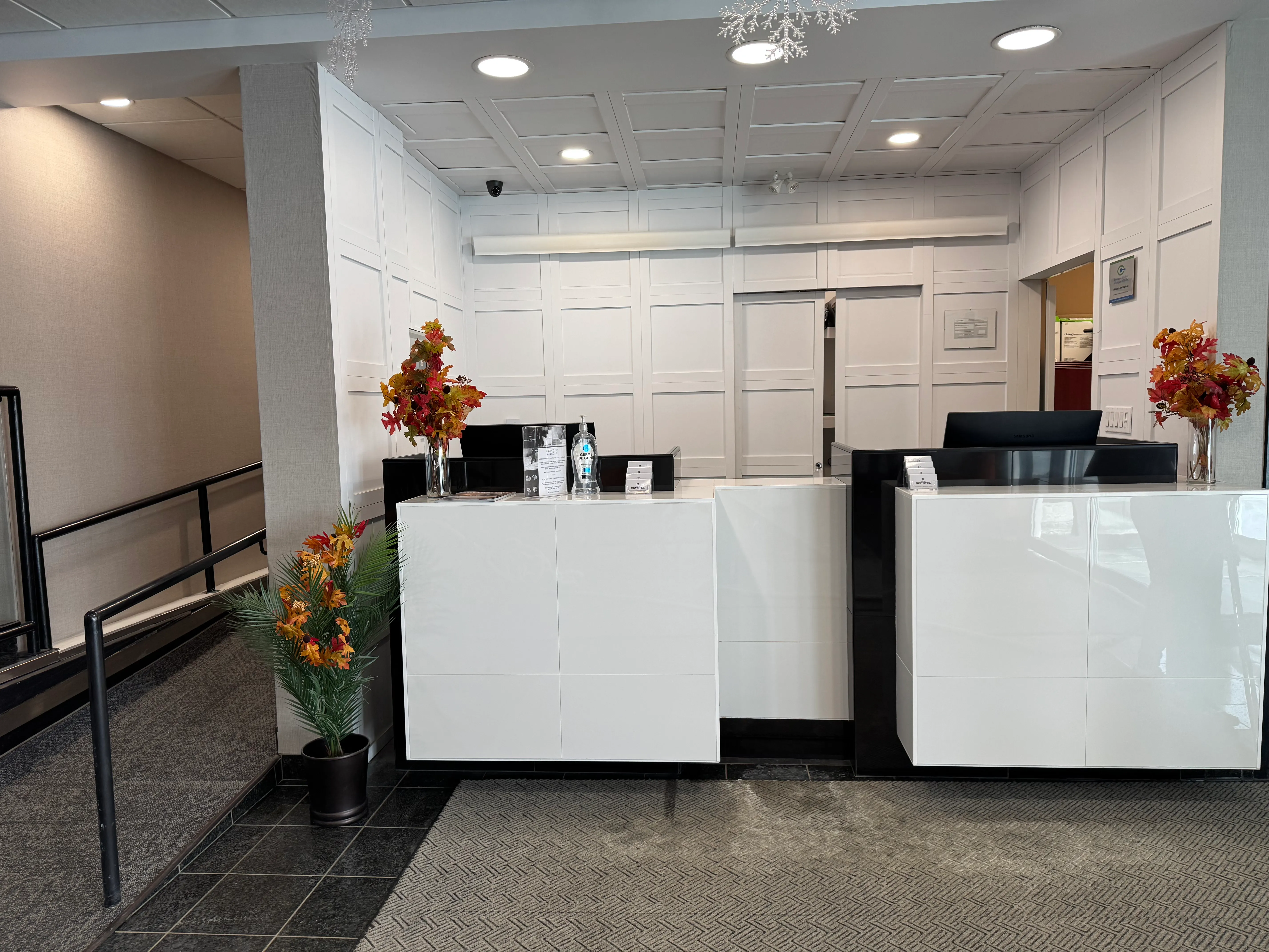 Reception desk