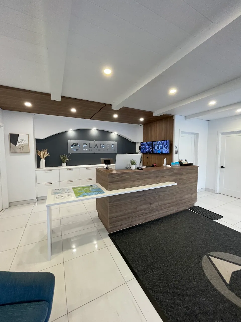 Reception - Counter